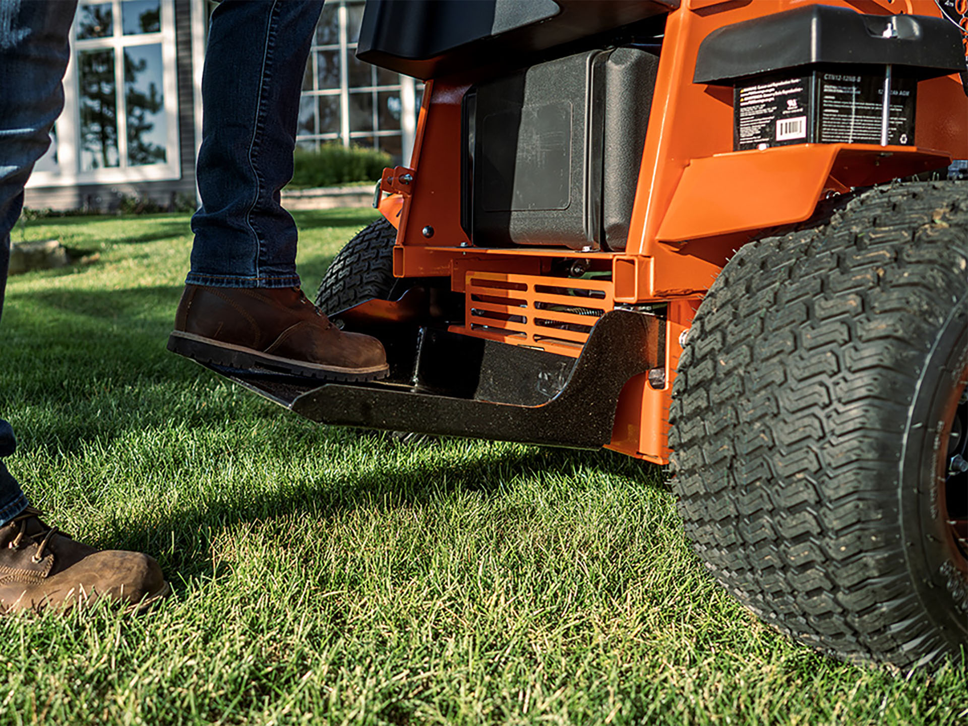 2025 Ariens RIDGELINE 32 in. Kawasaki FS600V 18.5 hp in Grand Rapids, Minnesota - Photo 4