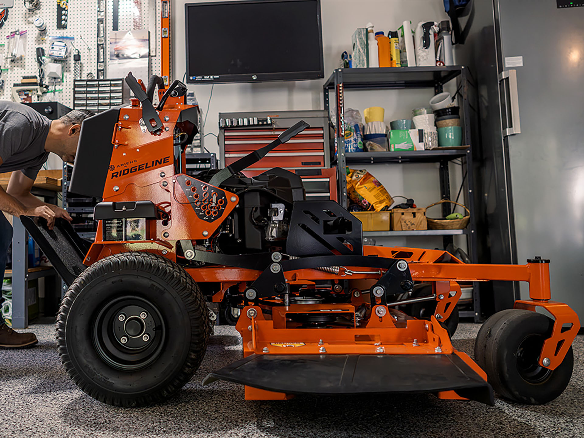 2025 Ariens RIDGELINE 32 in. Kawasaki FS600V 18.5 hp in Grand Rapids, Minnesota - Photo 8