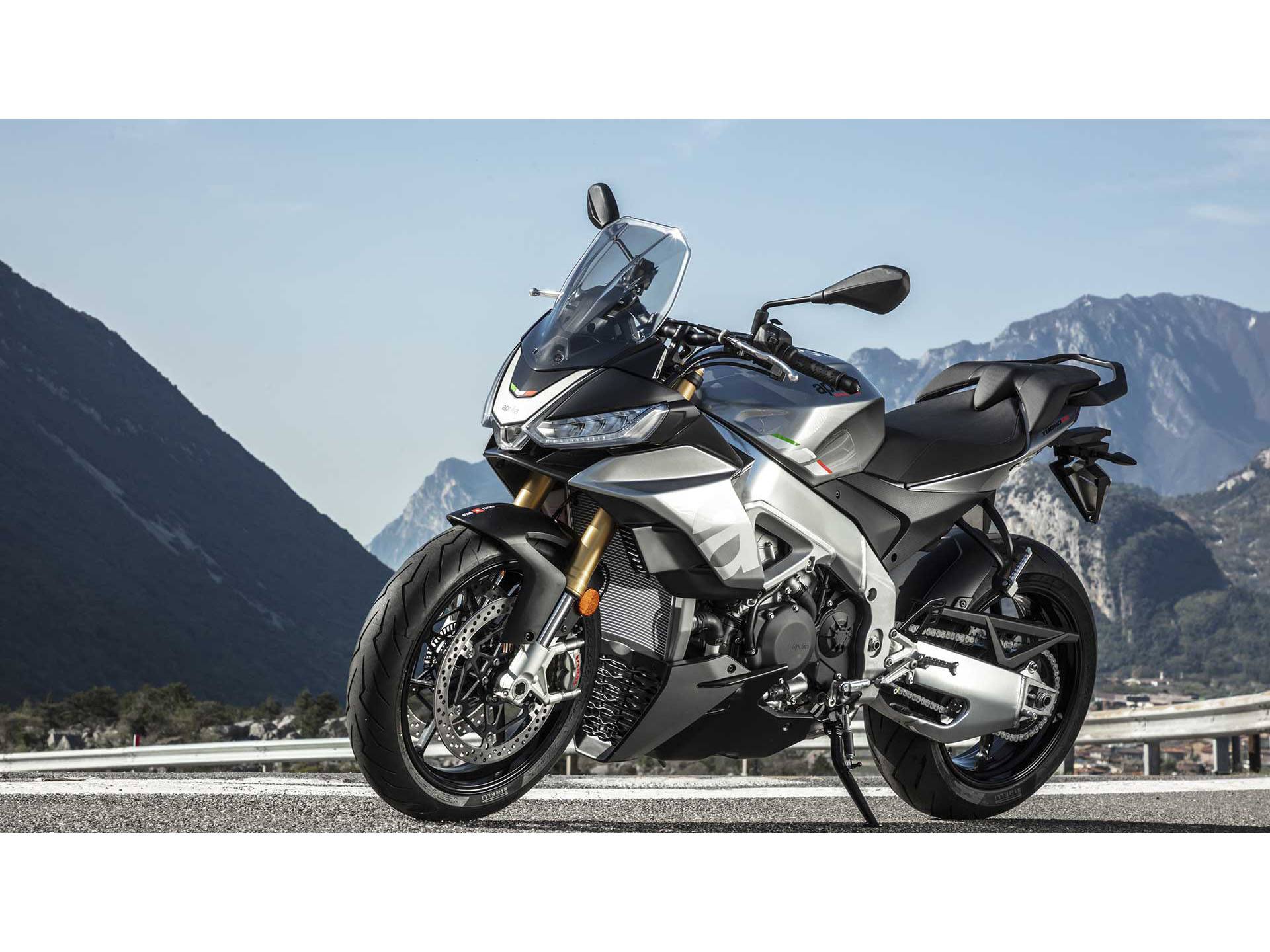 2022 Aprilia Tuono V4 1100 in Houston, Texas - Photo 14