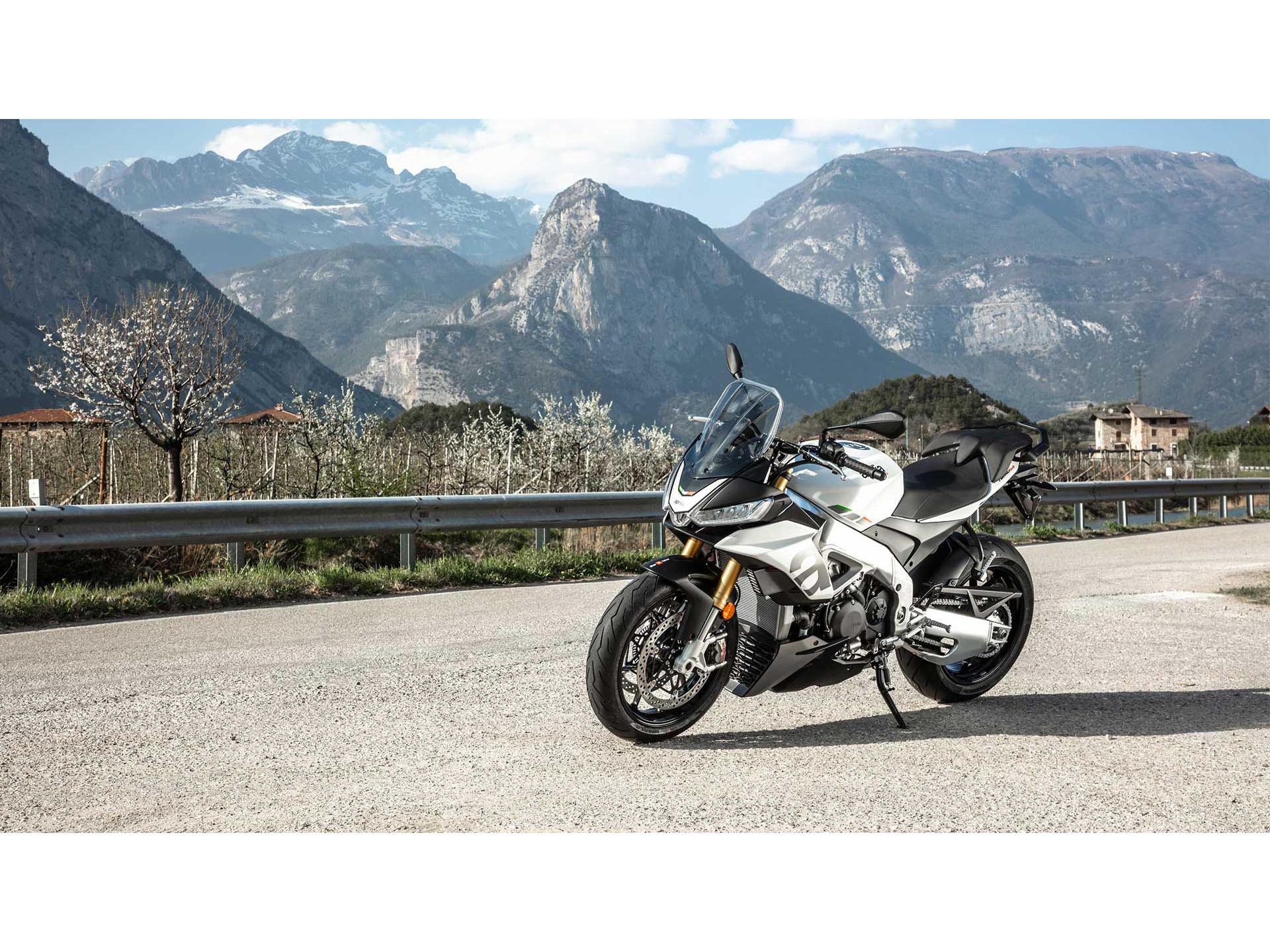 2022 Aprilia Tuono V4 1100 in Houston, Texas - Photo 20