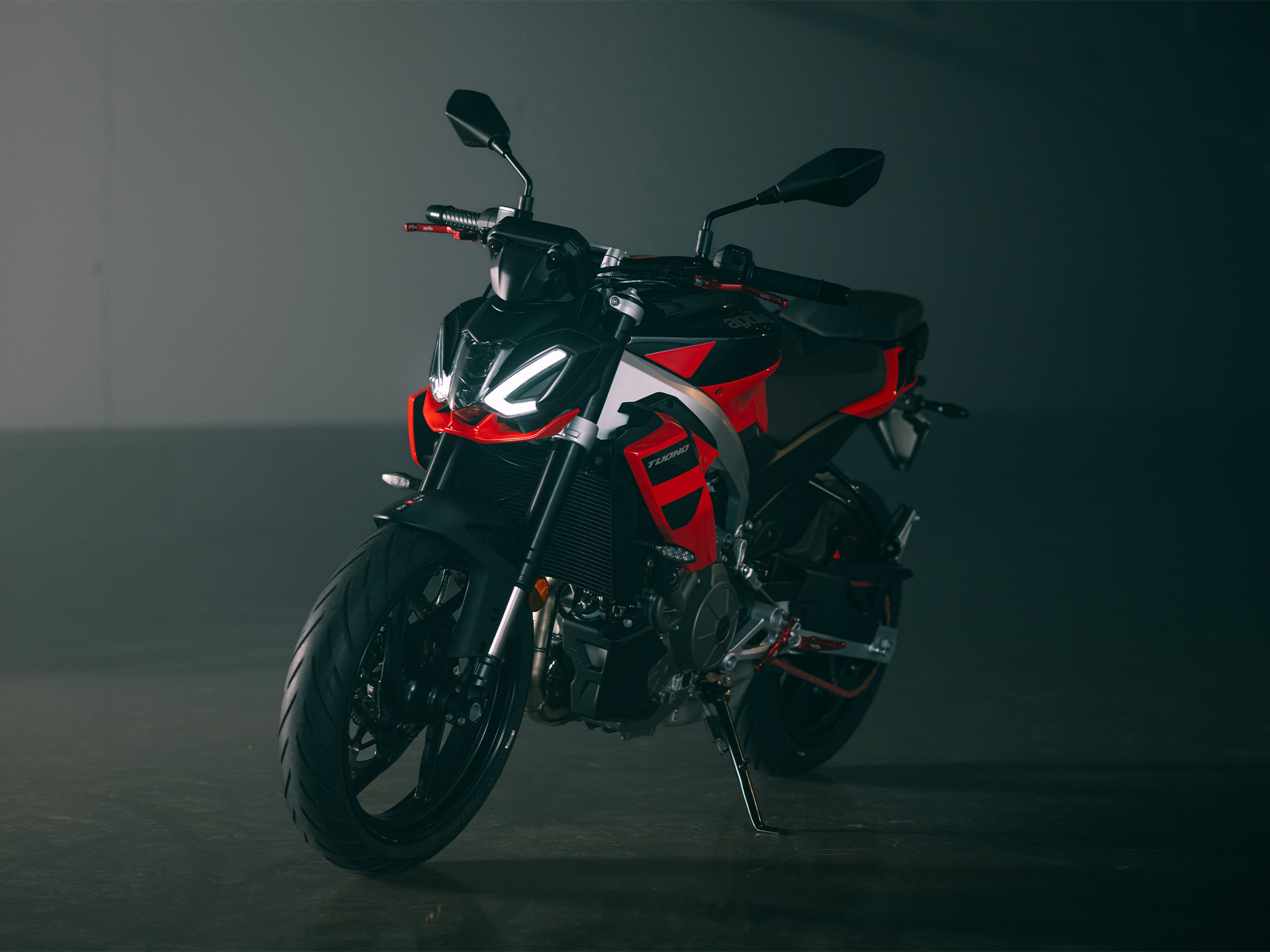 New 2025 Aprilia Tuono 457 | Motorcycles in Knoxville TN | Piranha Red