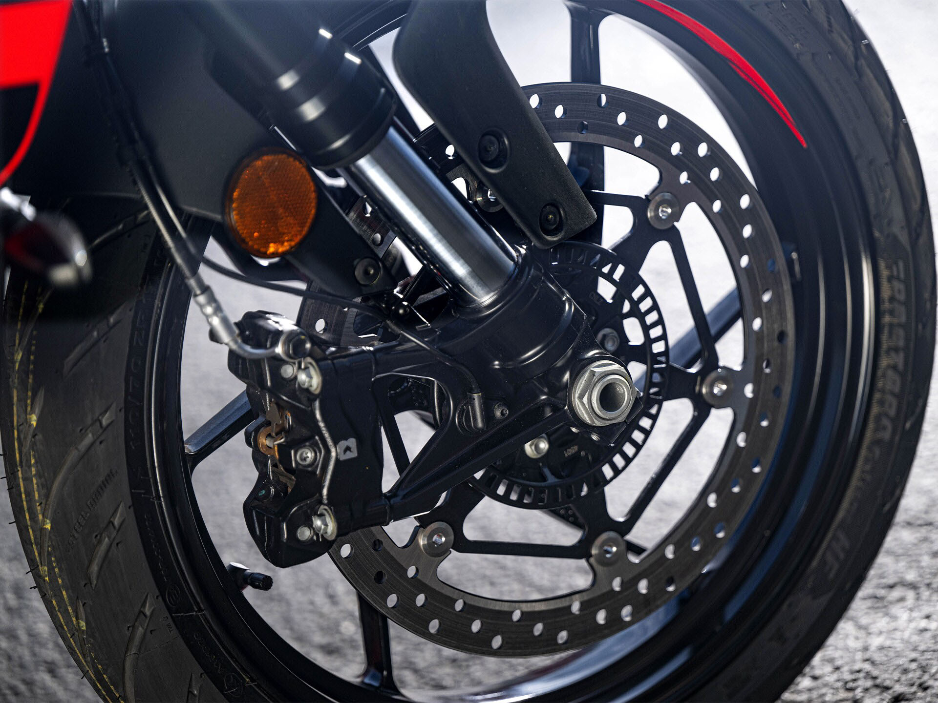 2026 Aprilia Tuono 457 4