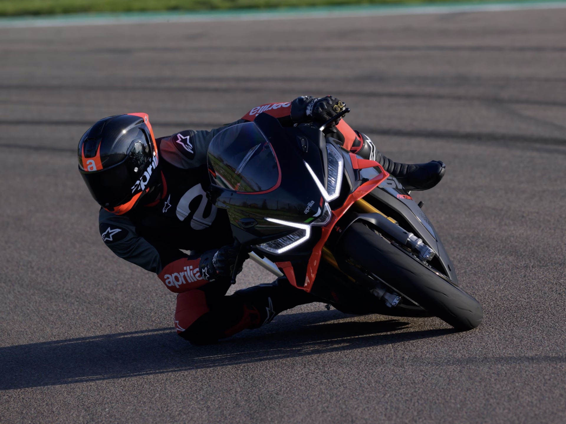 New 2026 Aprilia RSV4 Factory 1100 Dark Kraken | Motorcycles in