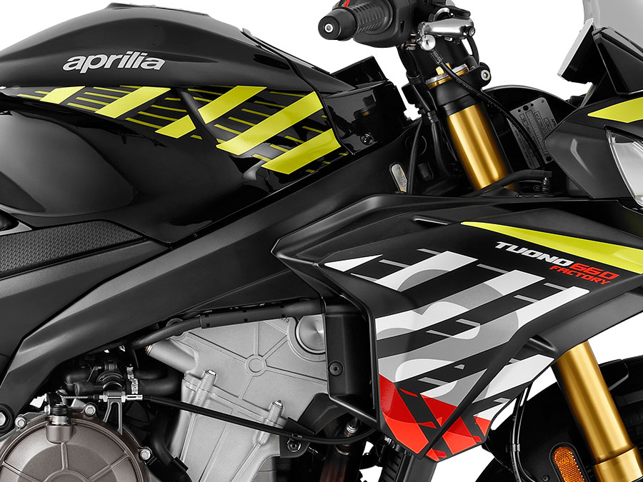 2027 Aprilia Tuono 660 Factory 9