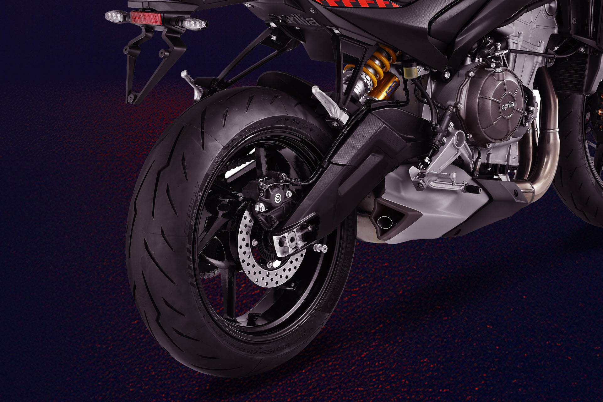 2027 Aprilia Tuono 660 Factory 12
