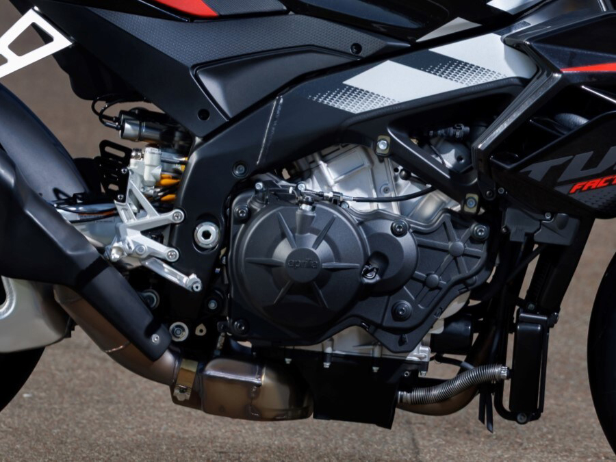 2027 Aprilia Tuono V4 Factory 1100 in Fort Myers, Florida - Photo 4