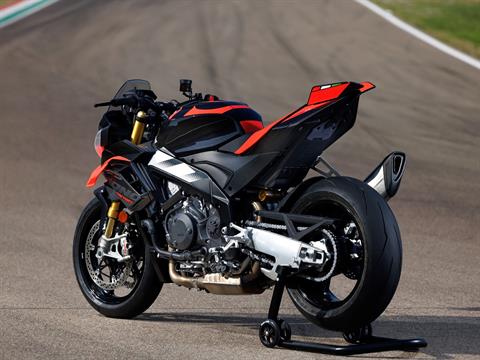2027 Aprilia Tuono V4 Factory 1100 in Fort Myers, Florida - Photo 18