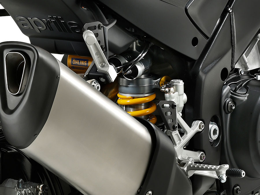 2027 Aprilia Tuono V4 Factory 1100 9
