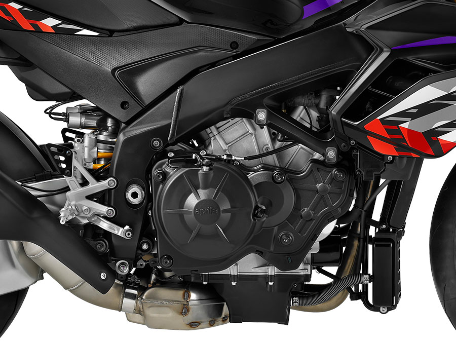 2027 Aprilia Tuono V4 Factory 1100 11