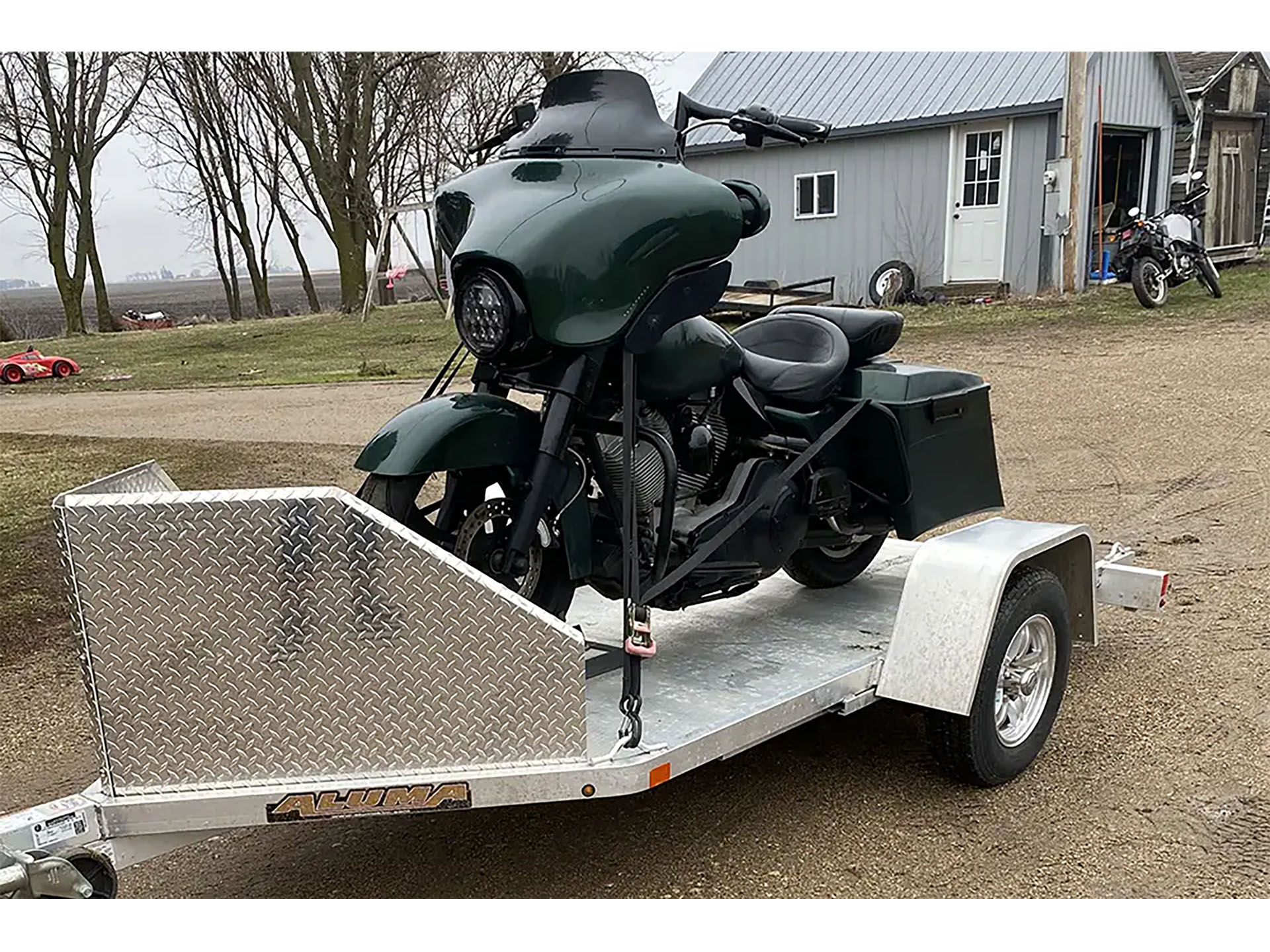 2024 ALUMA Motorcycle Trailers 51 in. Wide in Sauk Rapids, Minnesota - Photo 4