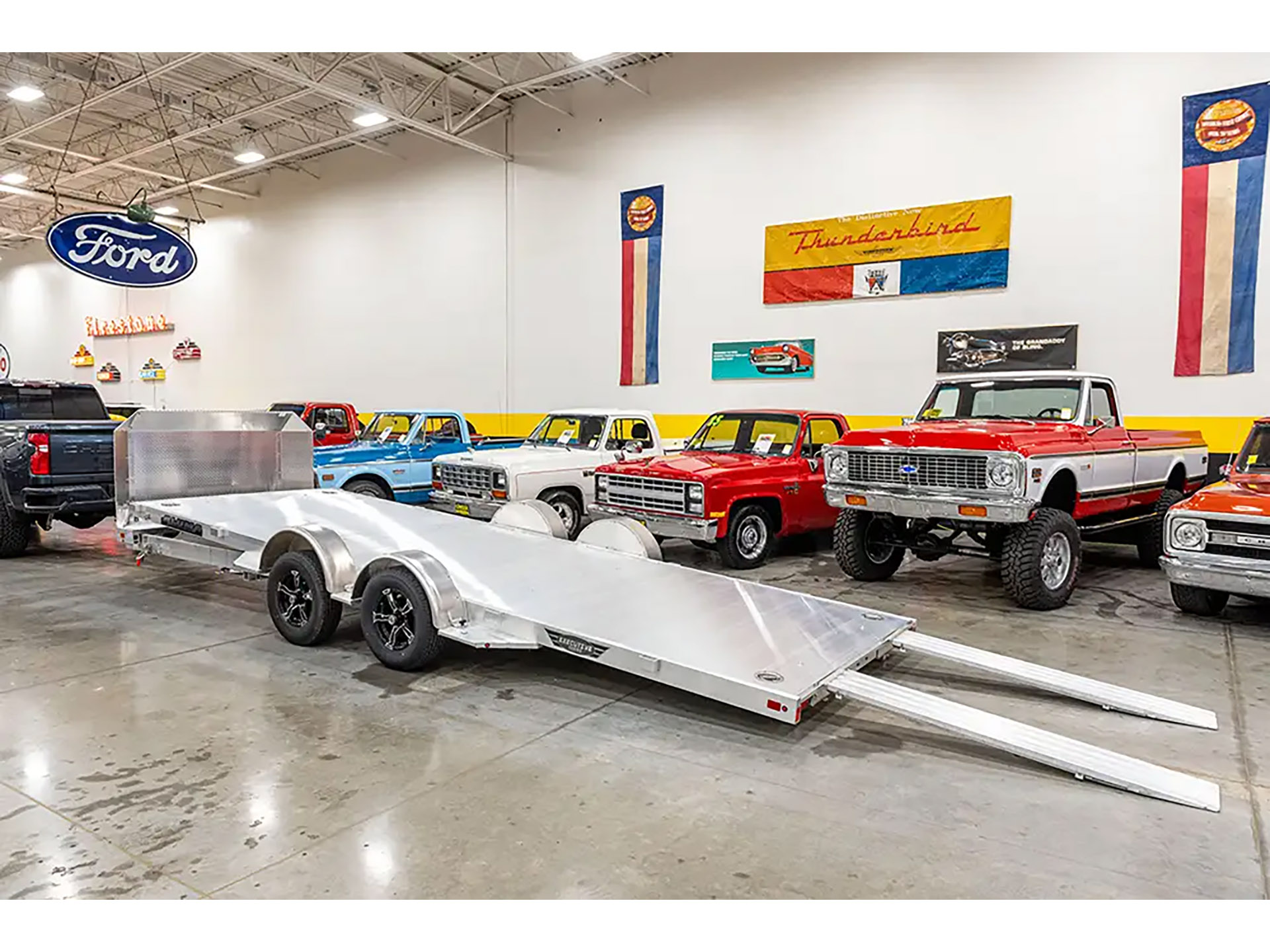 2025 ALUMA Executive 8200LP Tilt Series Trailers 221 in. in North Bend, Oregon - Photo 8