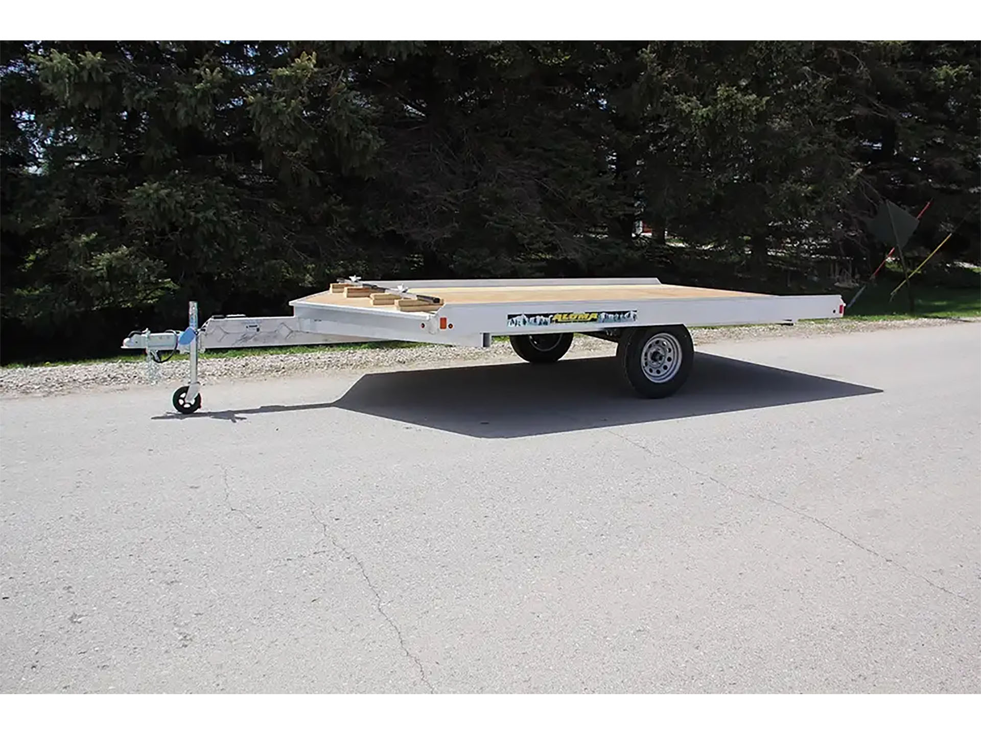2025 ALUMA 2 Place Drive On / Off Snowmobile Trailers - 8612DH in North Bend, Oregon - Photo 2