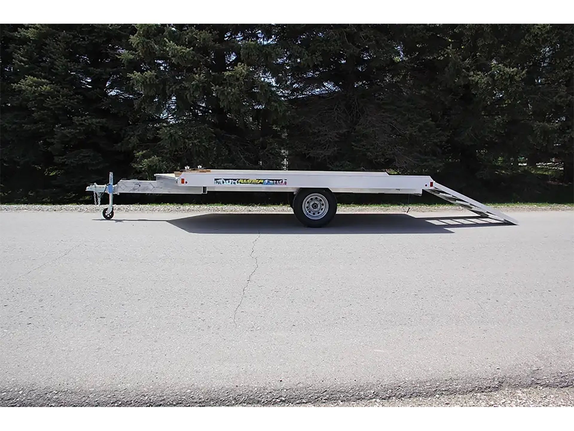 2025 ALUMA 2 Place Drive On / Off Snowmobile Trailers - 8612DH in North Bend, Oregon - Photo 3