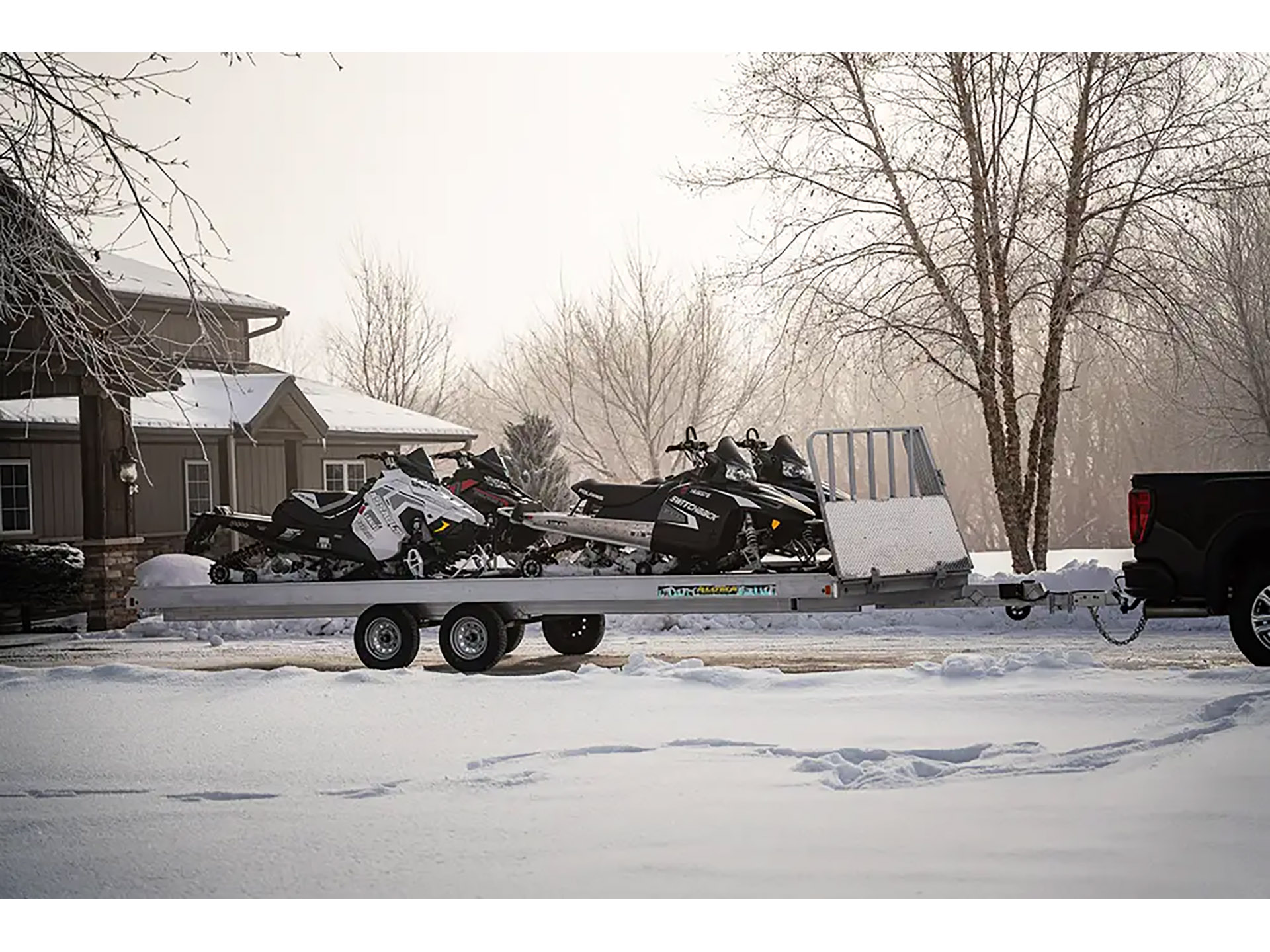 2025 ALUMA 4 Place Drive On / Off Snowmobile Trailers 264 in. in North Bend, Oregon - Photo 8