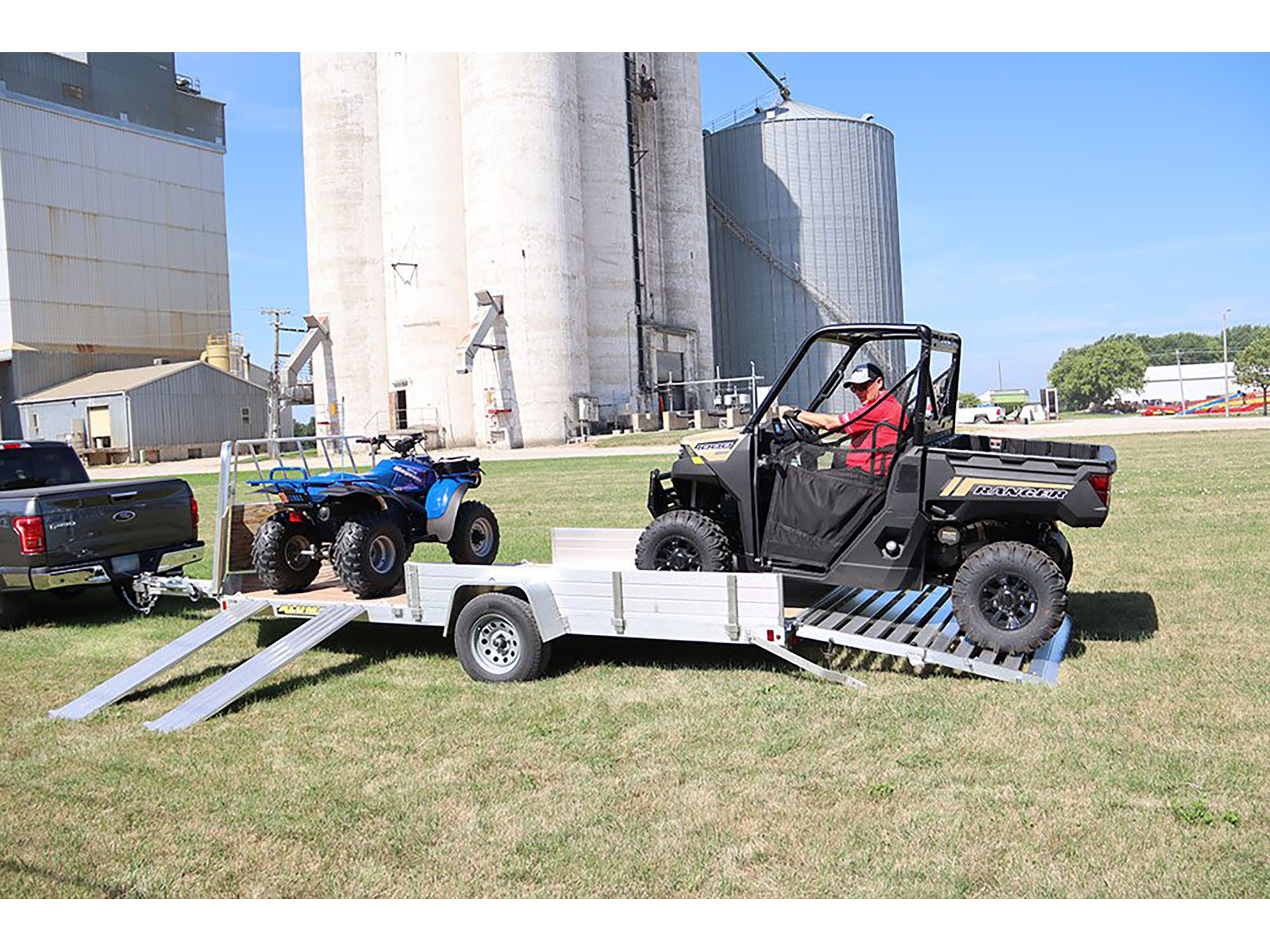 2025 ALUMA 81 Series Single Heavy Axle Utility Trailers Bi-fold Tailgate - 8112W-BT-SR in North Bend, Oregon - Photo 6