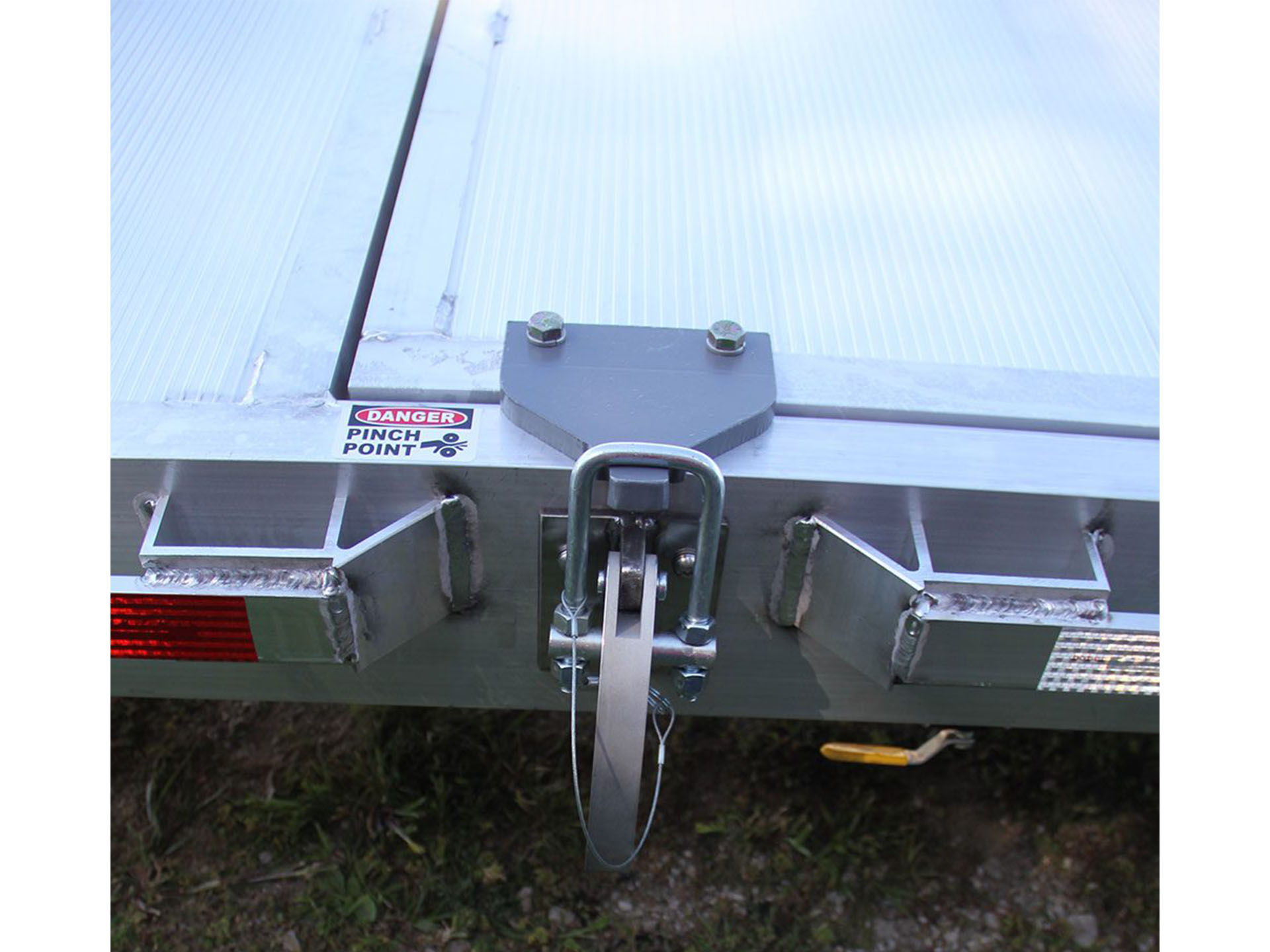 2025 ALUMA 8200 Super Heavy Tandem Axle Tilt Utility Trailers 224 in. in North Bend, Oregon - Photo 2