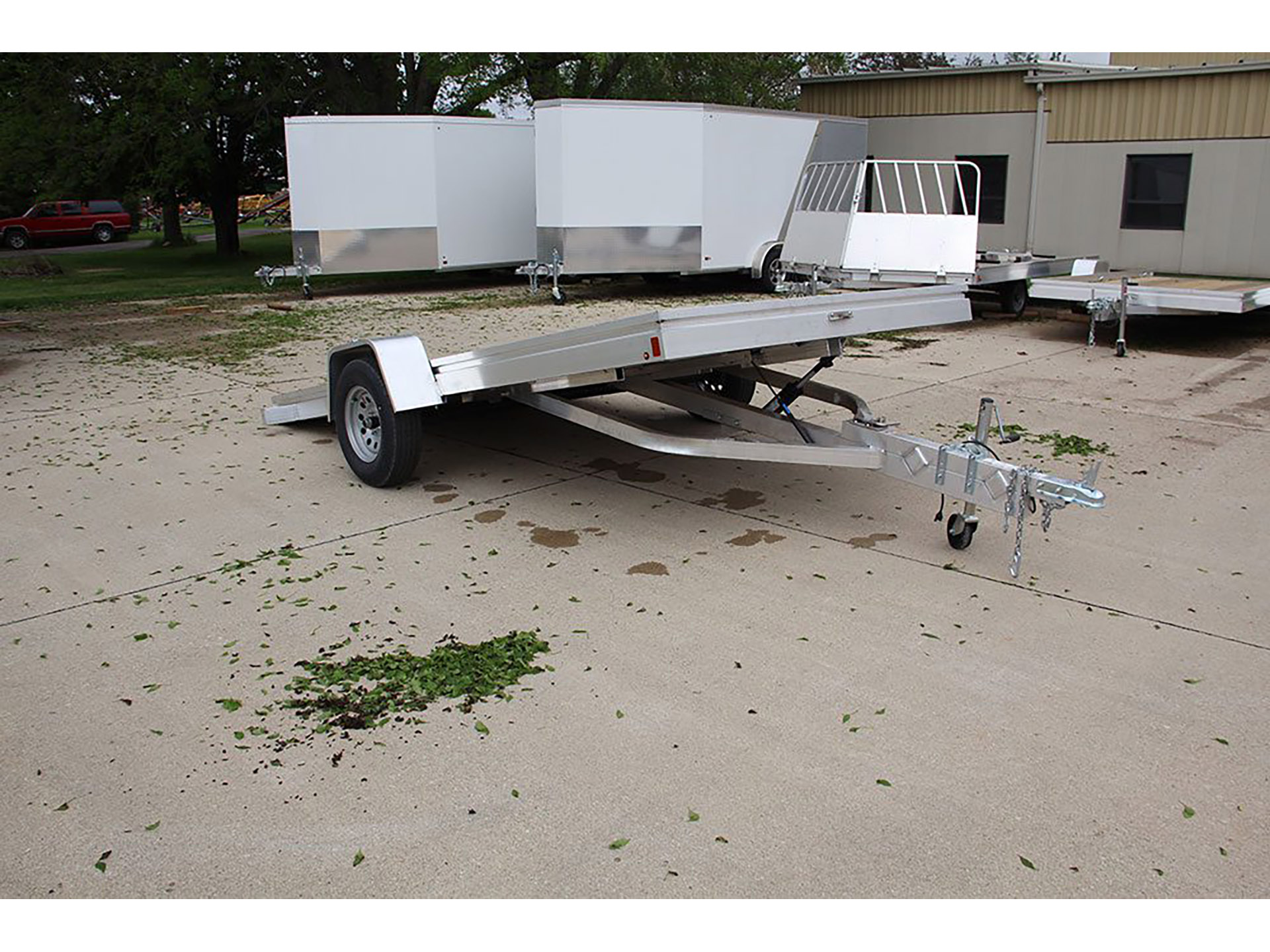 2025 ALUMA ESW Tilt Series Trailers 144 in. in North Bend, Oregon - Photo 6