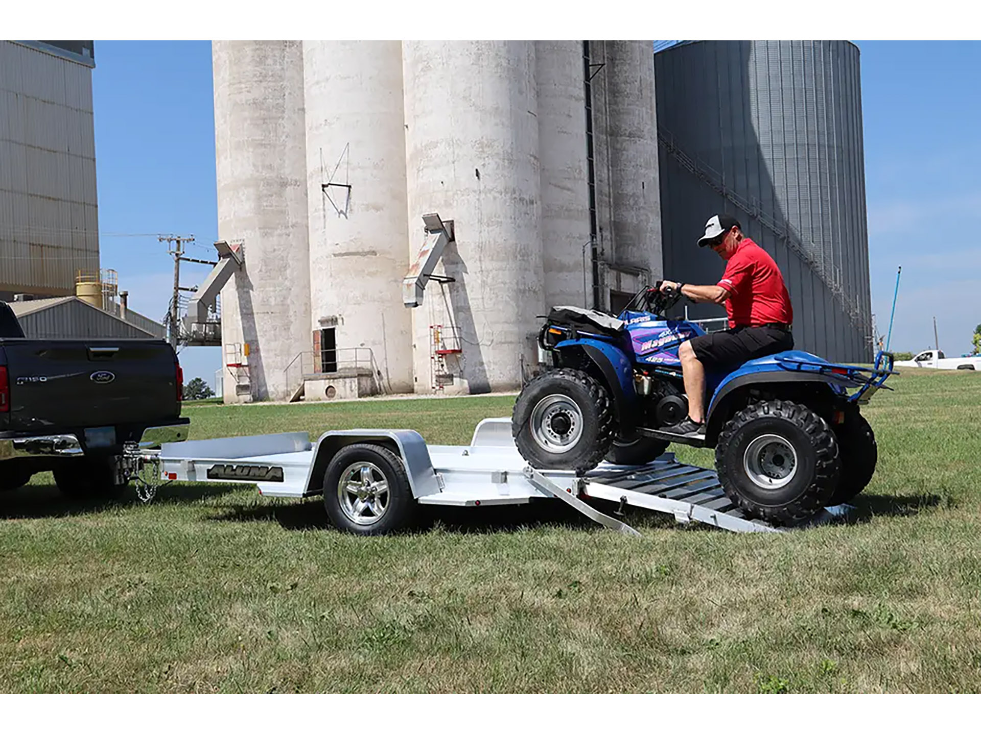2025 ALUMA Executive Series Utility Trailers Bi-fold Tailgate - EX-6310S in North Bend, Oregon - Photo 4
