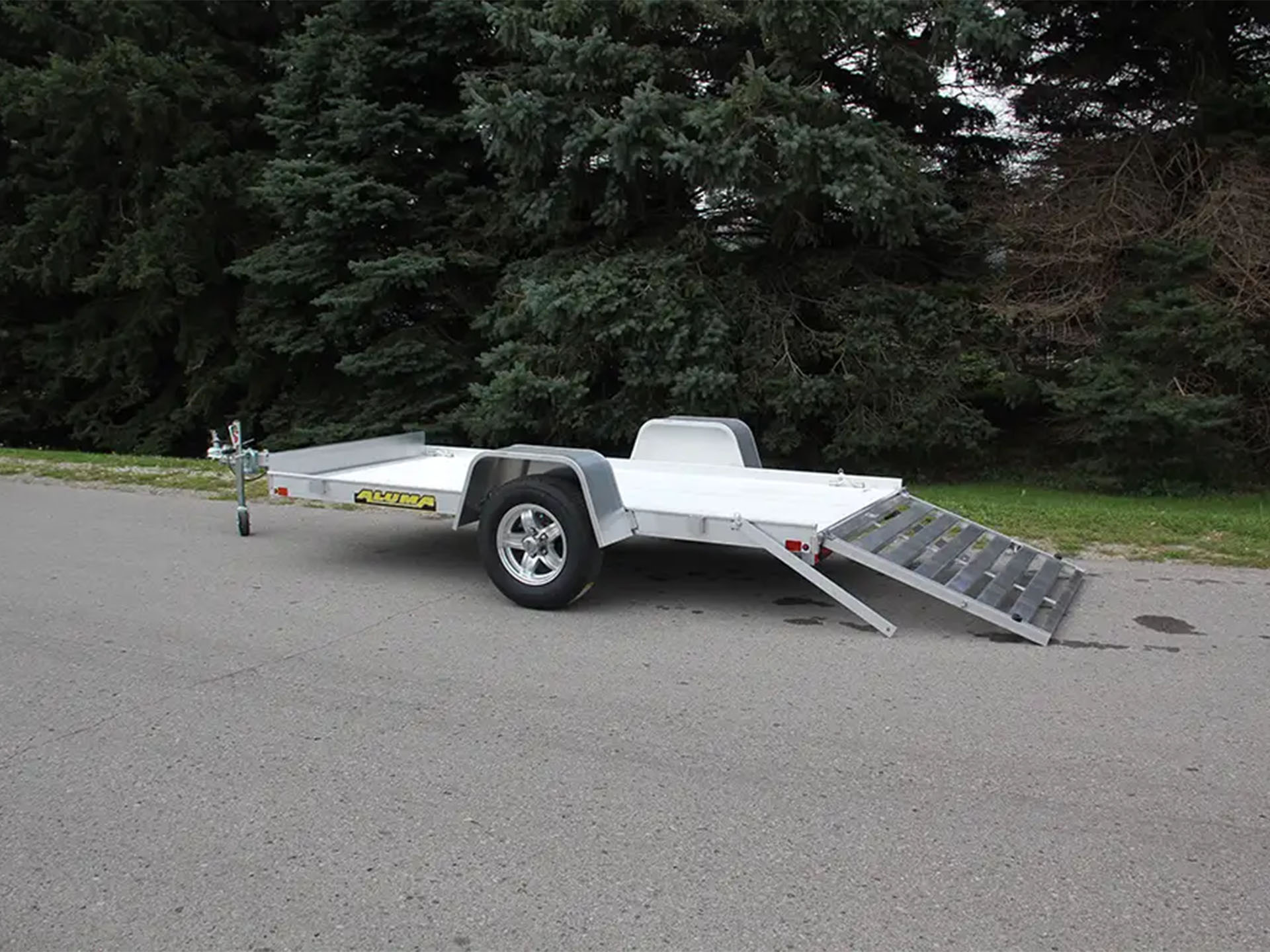 2025 ALUMA Single Axle Utility Trailers - 5410 in North Bend, Oregon - Photo 5