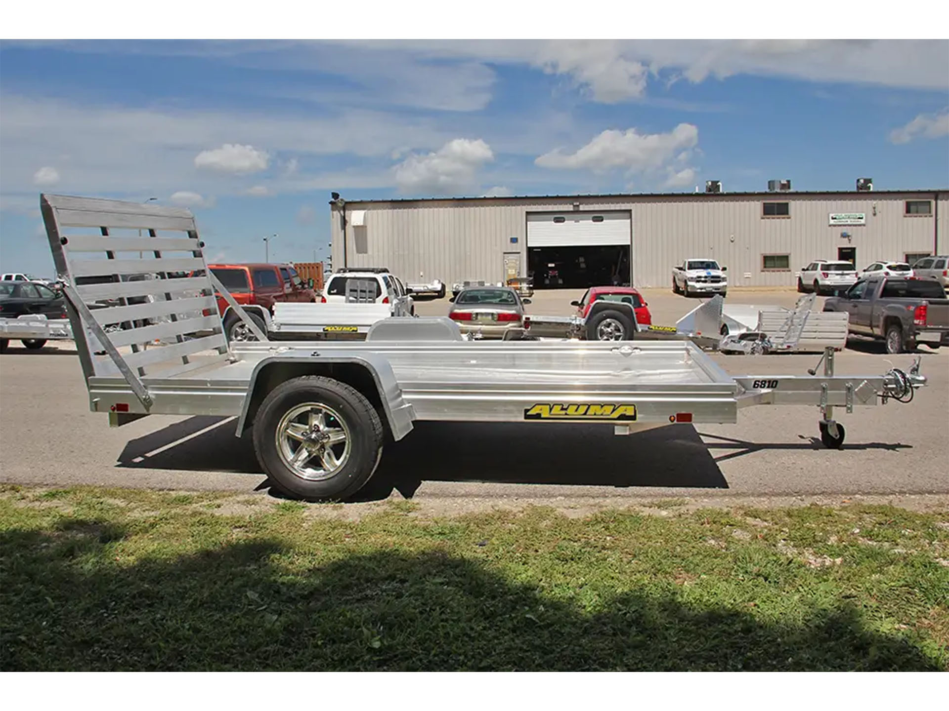 2025 ALUMA Single Axle Utility Trailers - 6810 in North Bend, Oregon - Photo 7