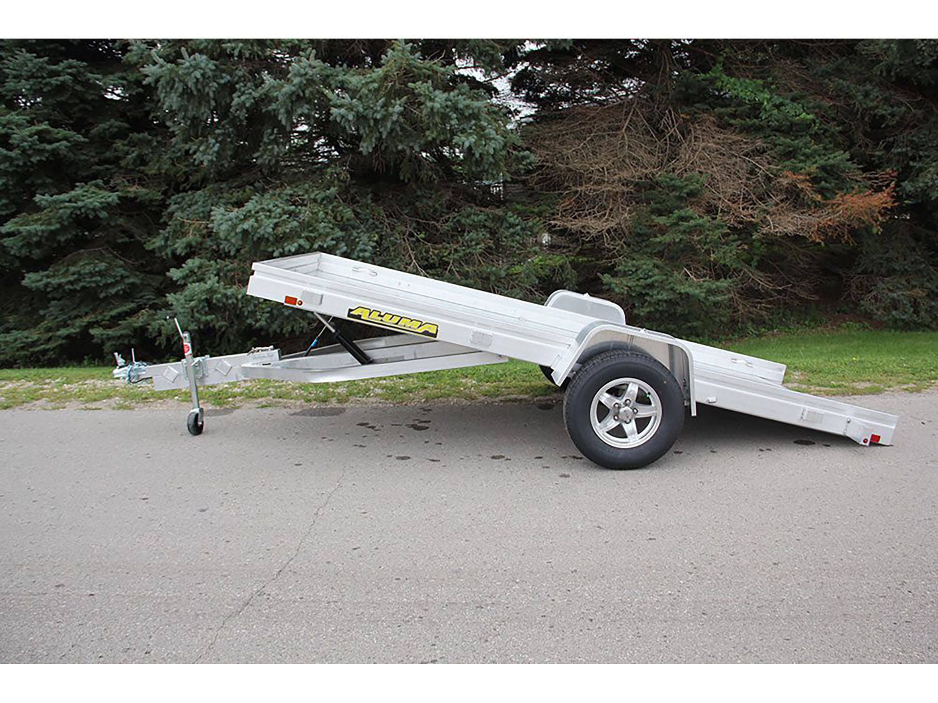 2025 ALUMA Single Heavy Axle Tilt Utility Trailers 150 in. in North Bend, Oregon - Photo 4