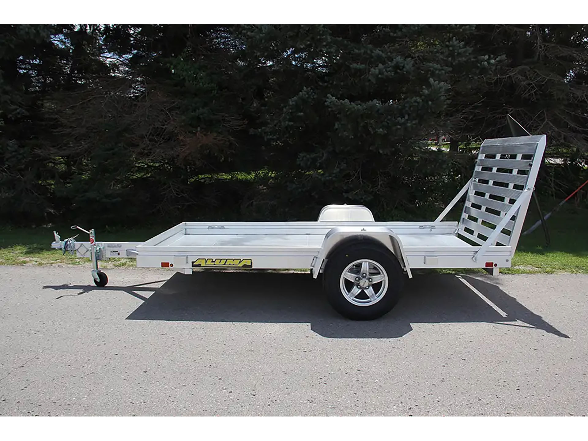 2025 ALUMA Single Heavy Axle Utility Trailers No Brakes - 6310H in North Bend, Oregon - Photo 4