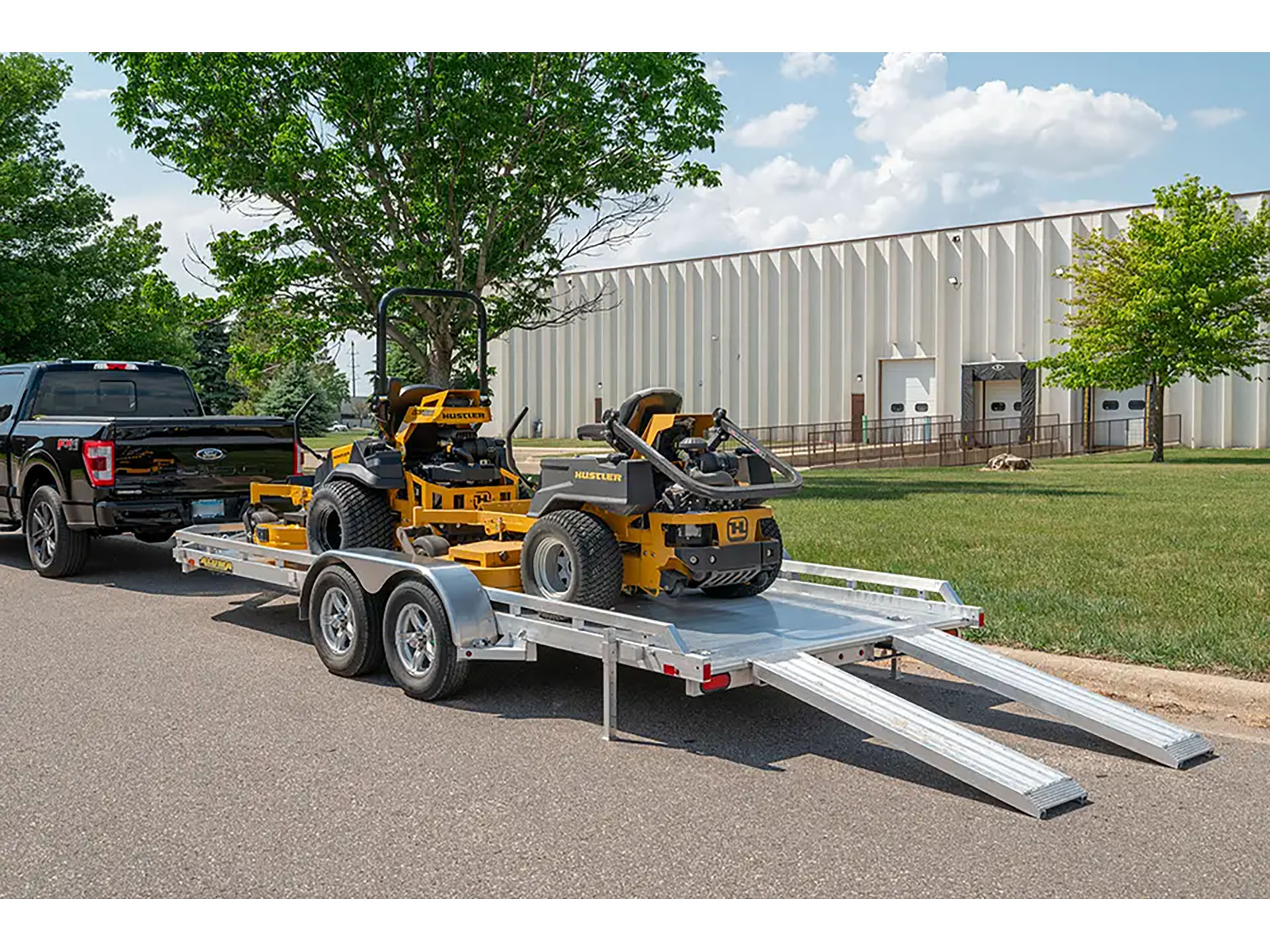 2025 ALUMA Tandem Axle Utility Trailers 192 in. - Bi-Fold Tailgate in North Bend, Oregon - Photo 3