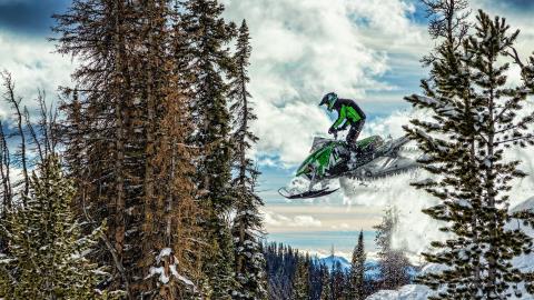 2016 Arctic Cat M 8000 162" Limited in Yankton, South Dakota - Photo 19