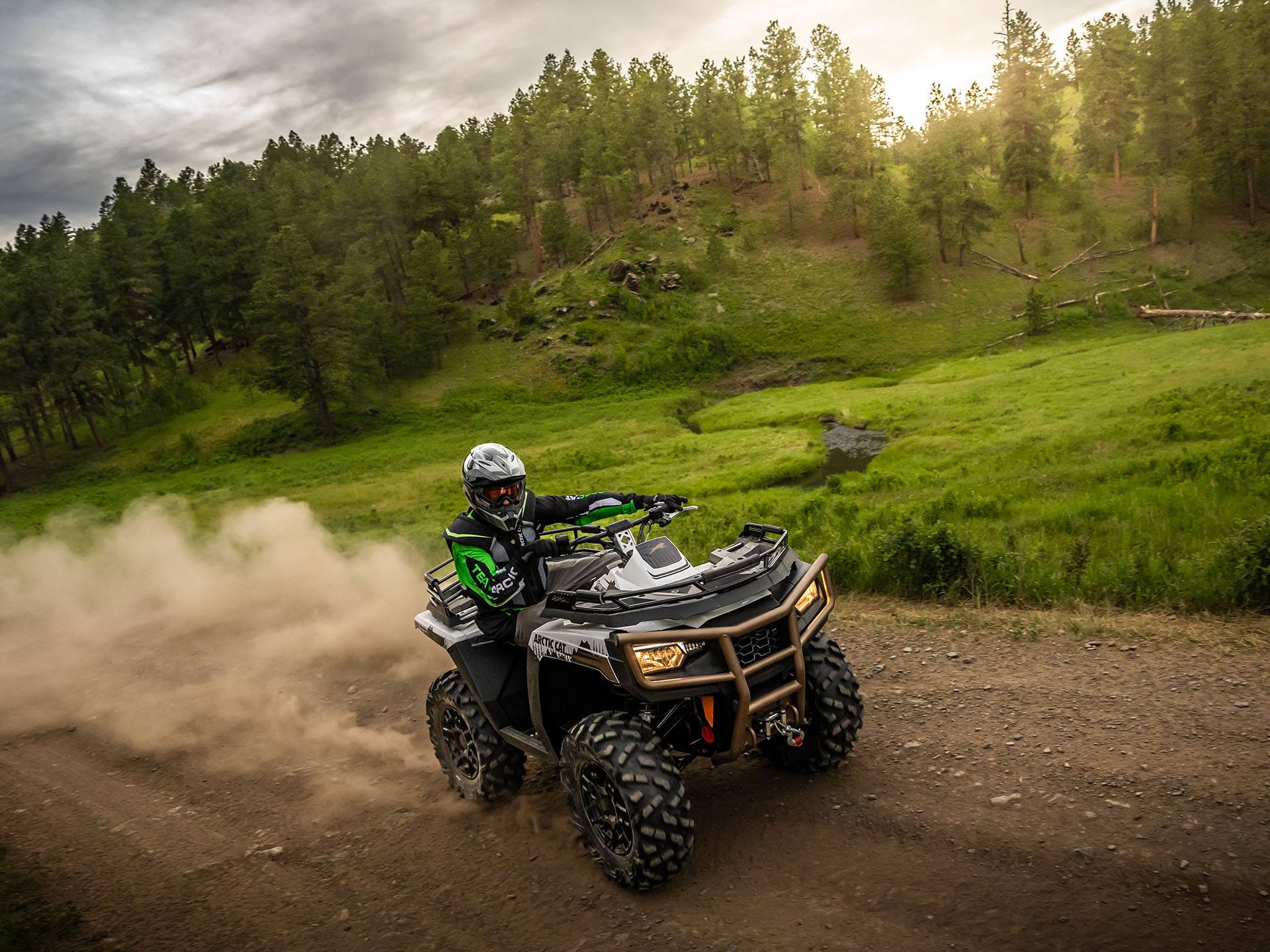 2023 Arctic Cat Alterra 600 Black Hills Edition in Yankton, South Dakota - Photo 22