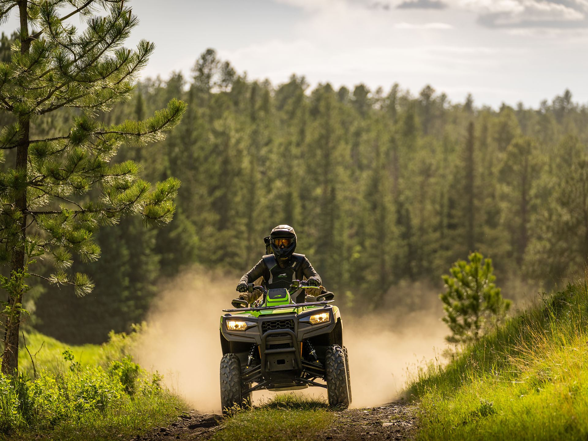 2023 Arctic Cat Alterra 600 TRV EPS in Kaukauna, Wisconsin - Photo 2