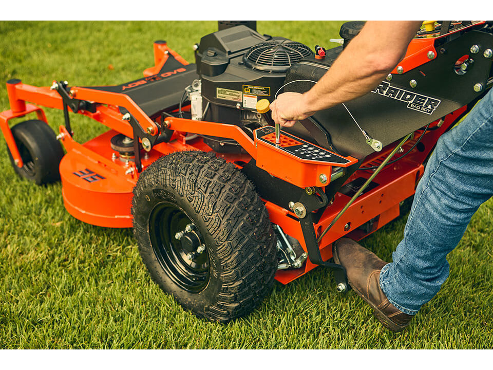 Bad Boy Mowers Raider 48 in. Kawasaki FS600 18.5 hp in Topeka, Kansas - Photo 15