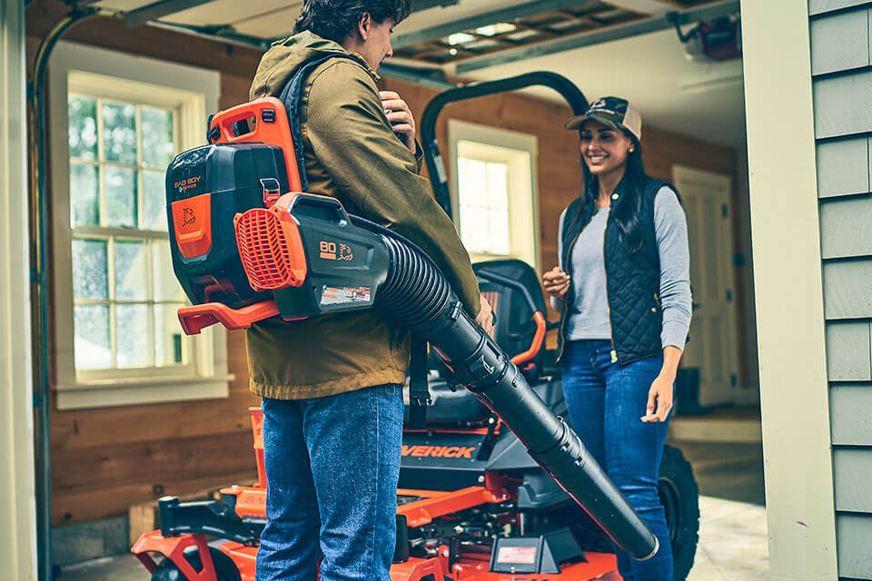 2025 Bad Boy Mowers 80V Backpack Blower (battery and charger included) in Saint Joseph, Minnesota - Photo 12