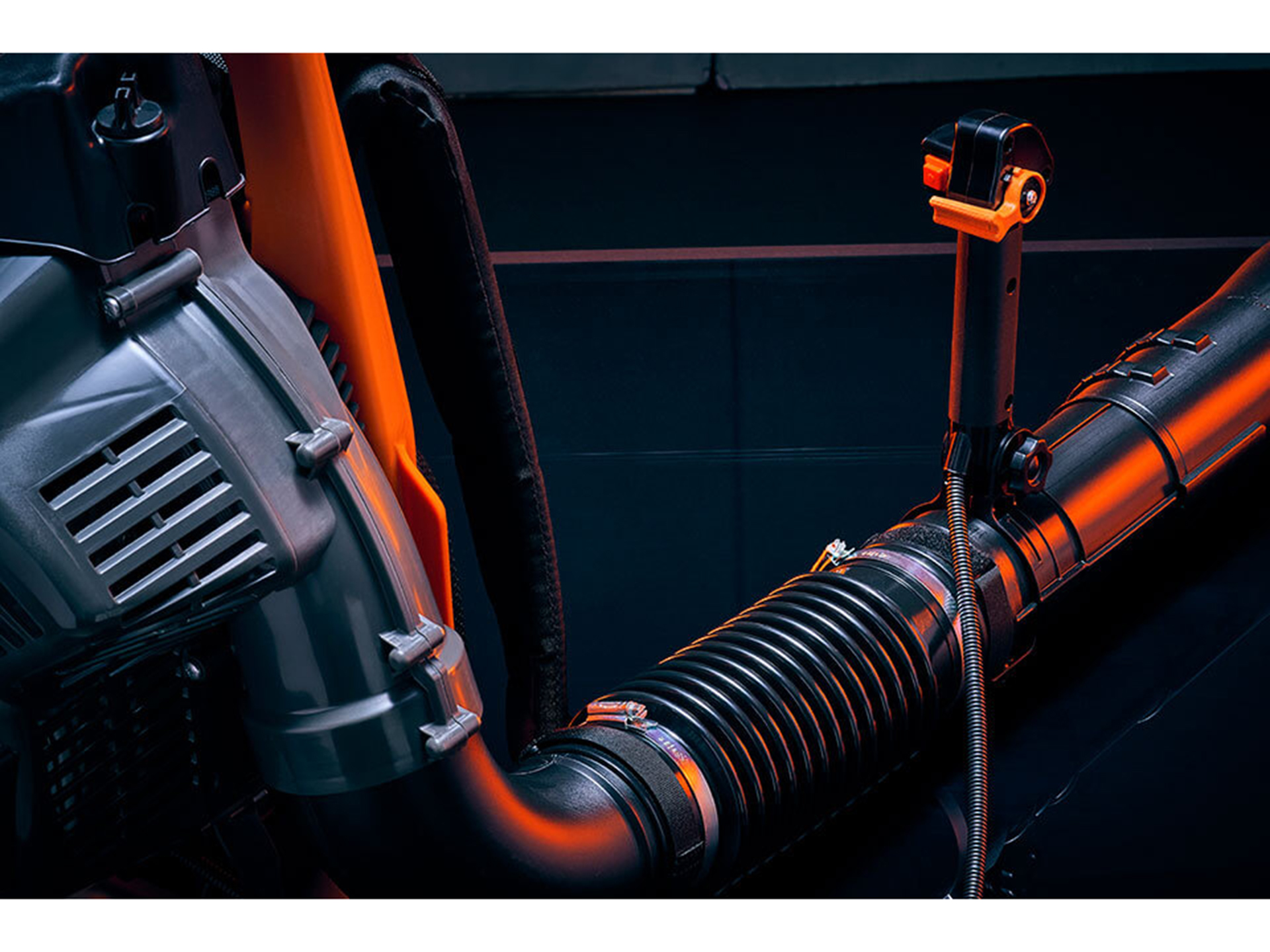 Bad Boy Mowers BB1060 Backpack Blower in Marionville, Missouri - Photo 6