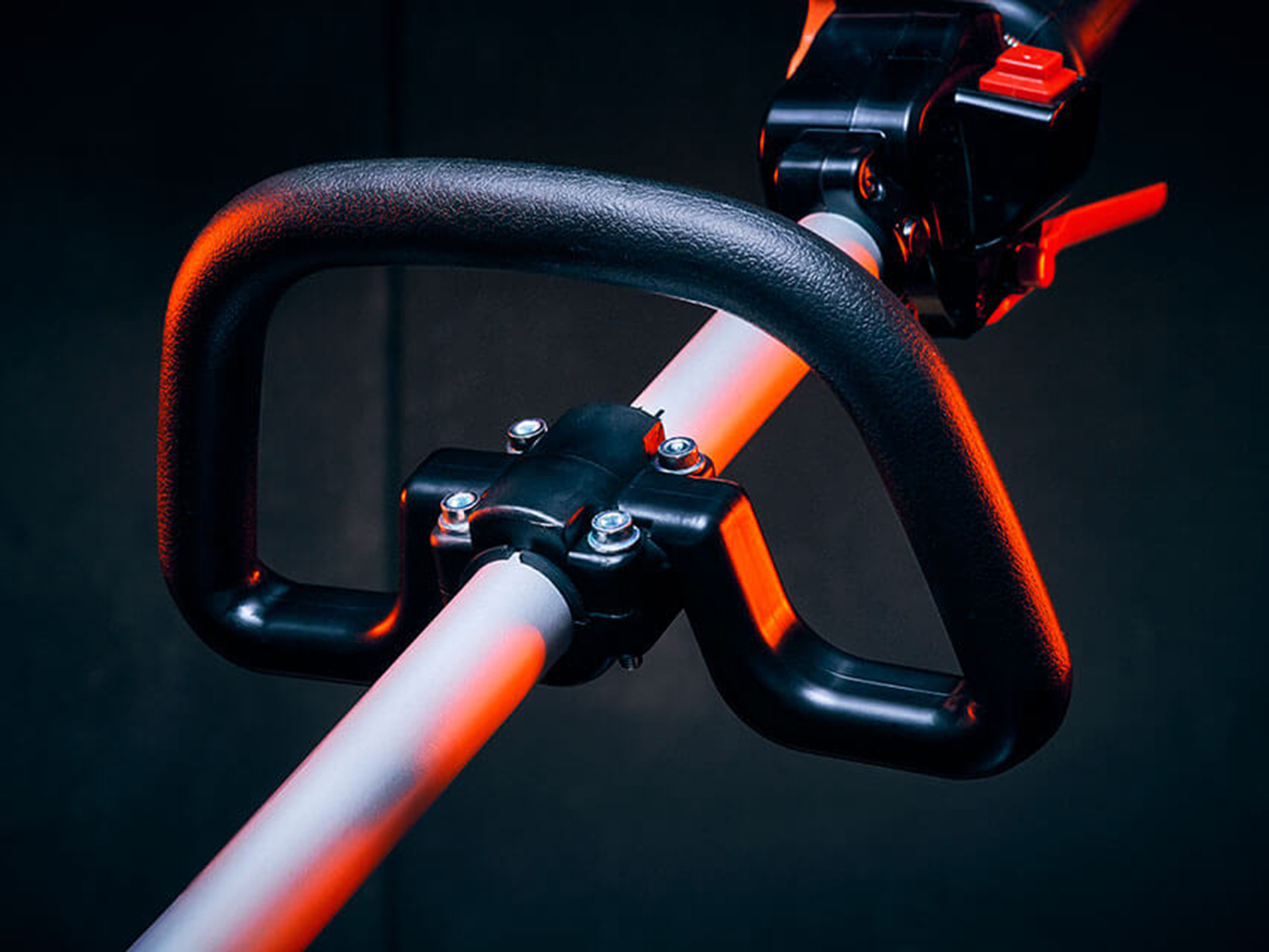 Bad Boy Mowers Gas-Powered Edger in Marionville, Missouri - Photo 3