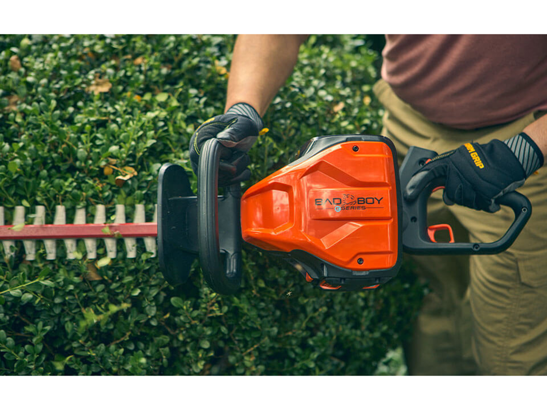 Bad Boy Mowers 80V Hedge Trimmer in Marionville, Missouri - Photo 4
