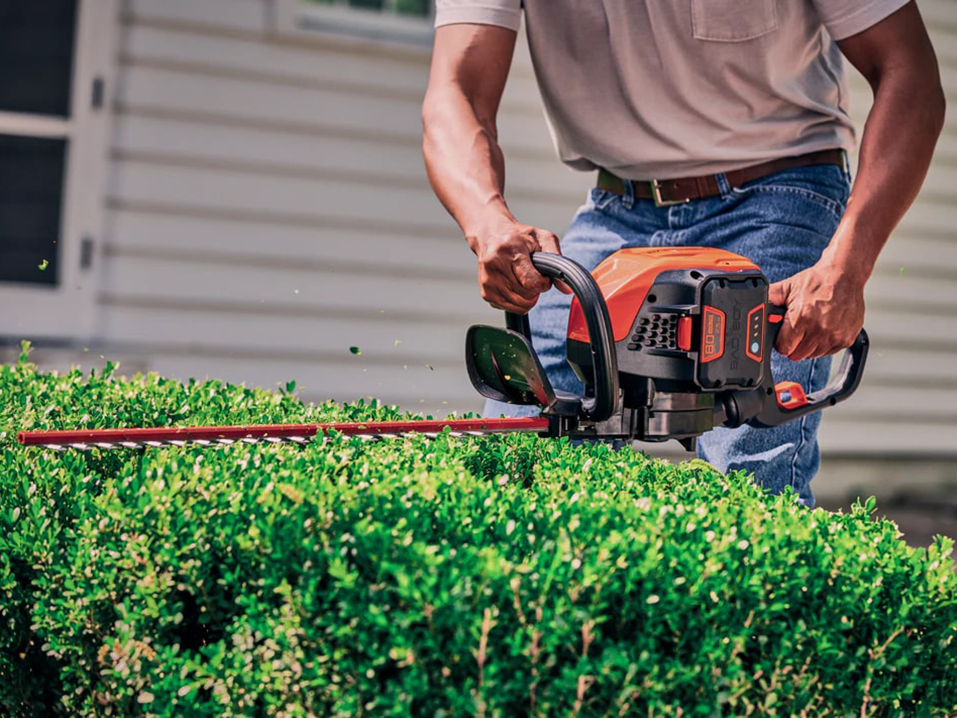 Bad Boy Mowers 80V Hedge Trimmer in Marionville, Missouri - Photo 6