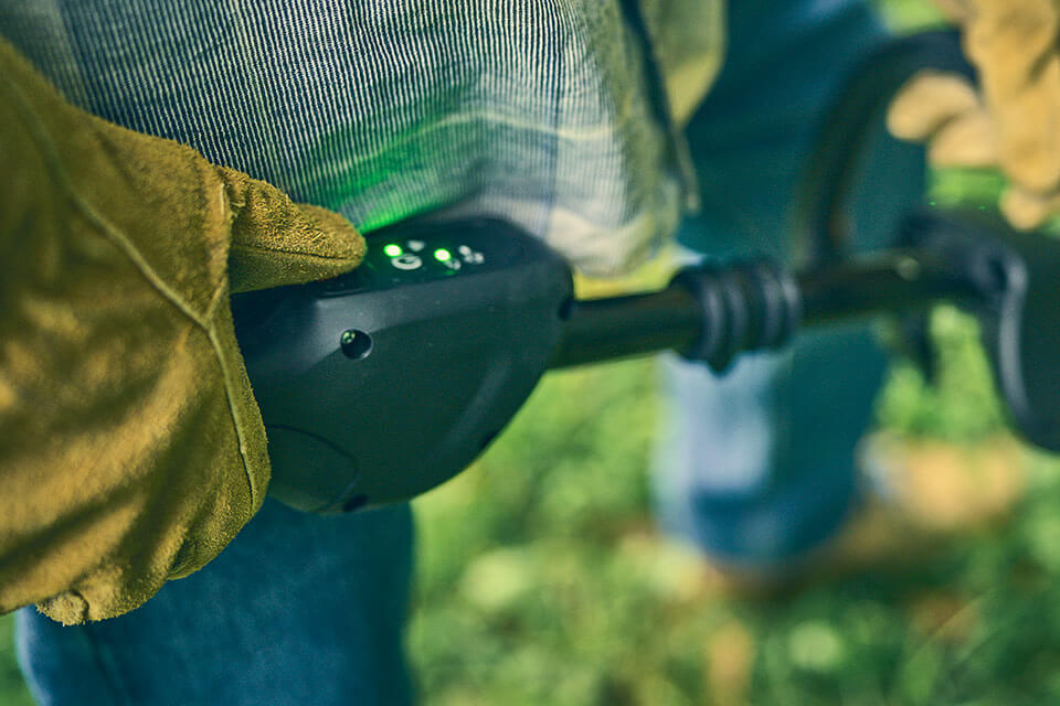 2025 Bad Boy Mowers 80V String Trimmer (battery and charger included) in Saint Joseph, Minnesota - Photo 9