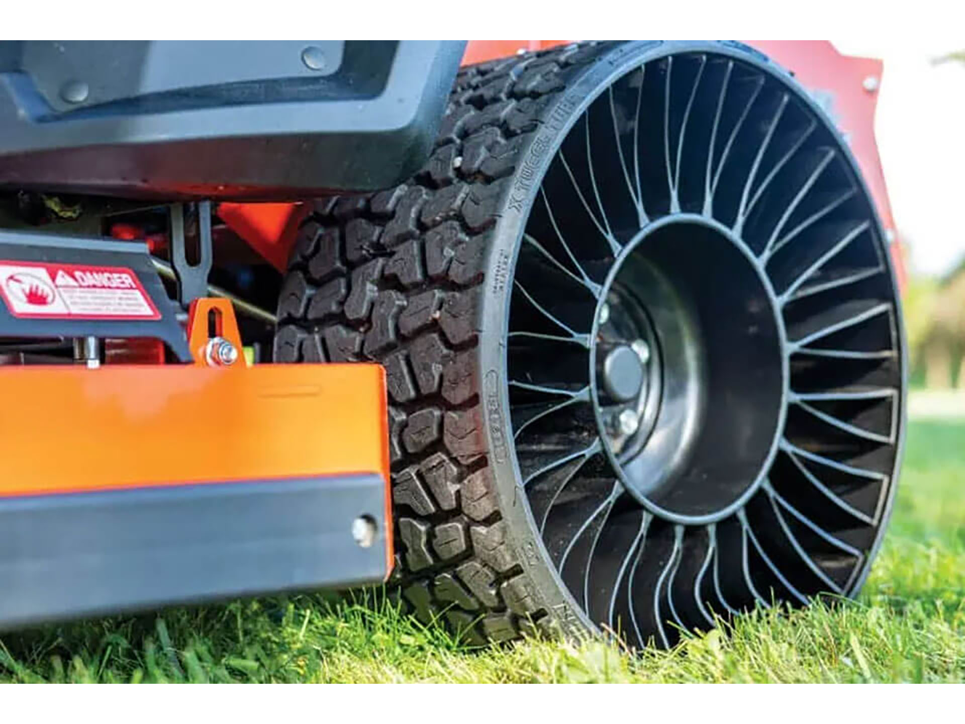 2024 Bad Boy Mowers Rebel X 61 in. Vanguard EFI 37 hp in Topeka, Kansas - Photo 10