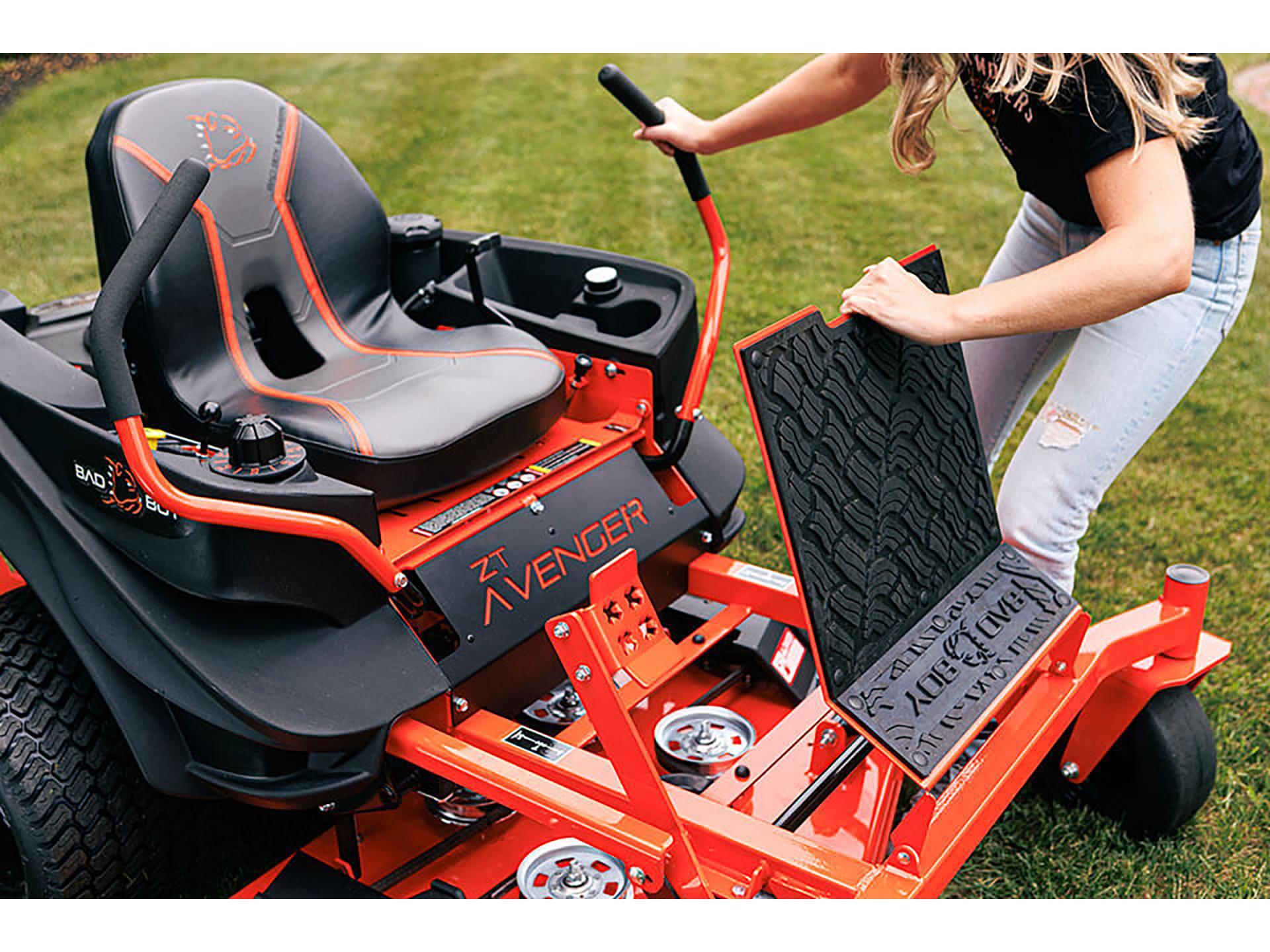 2024 Bad Boy Mowers ZT Avenger 54 in. Kohler Pro 7000 KT745 26 hp in Topeka, Kansas - Photo 12