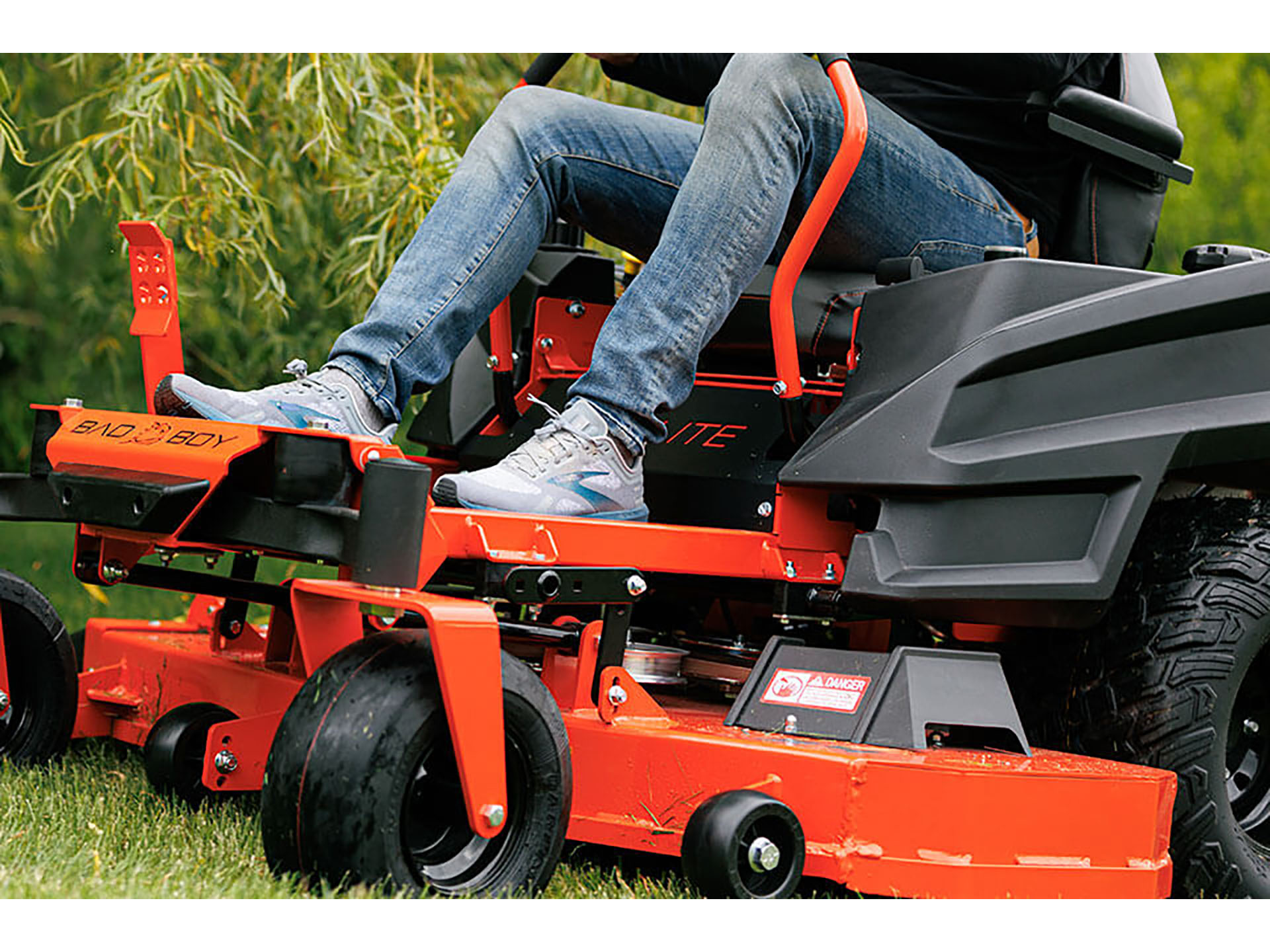 2024 Bad Boy Mowers ZT Elite 60 in. Kawasaki FR730 24 hp in Topeka, Kansas - Photo 10
