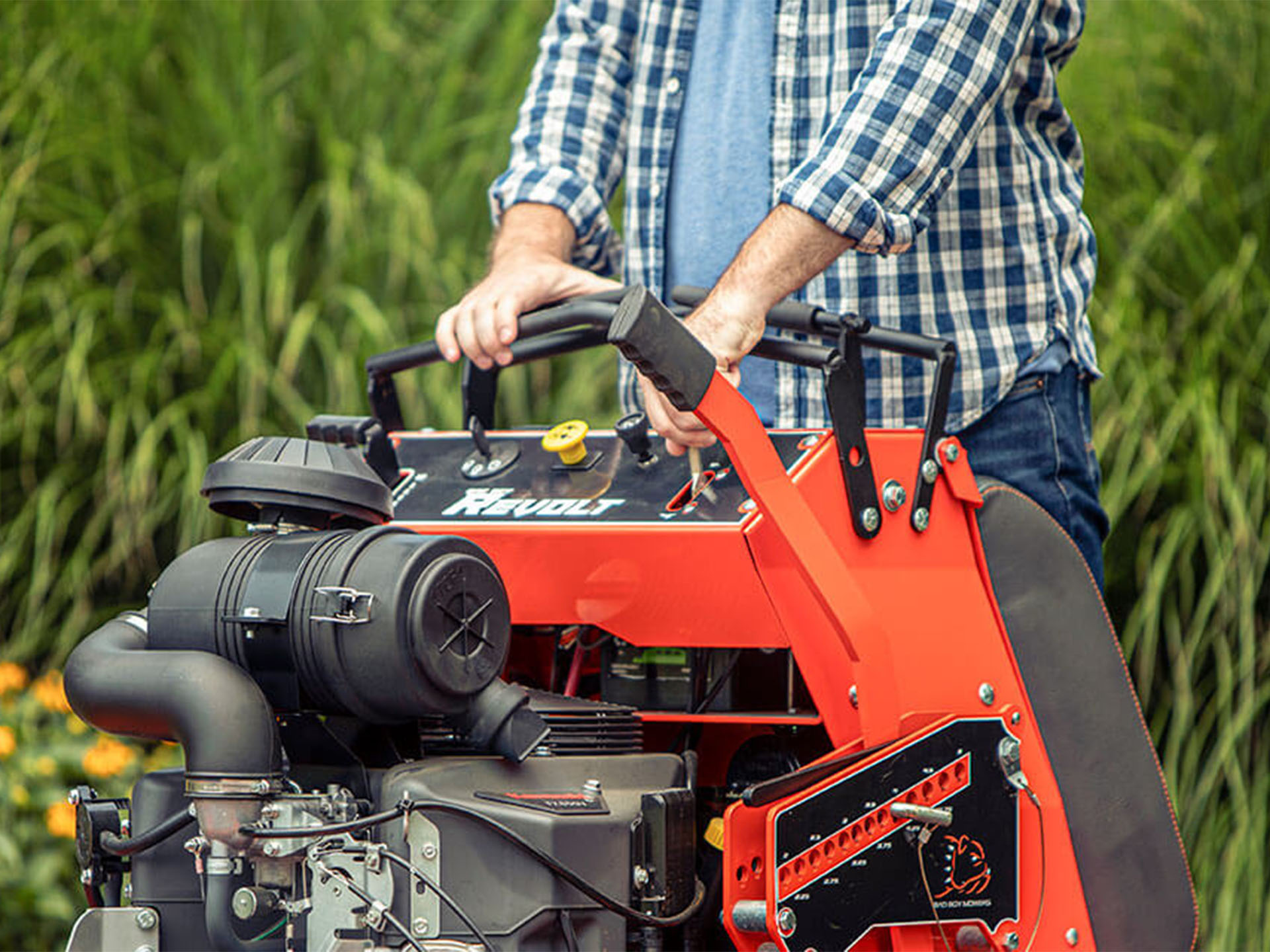 2024 Bad Boy Mowers Revolt 61 in. Vanguard EFI 28 hp in Gaylord, Michigan - Photo 10
