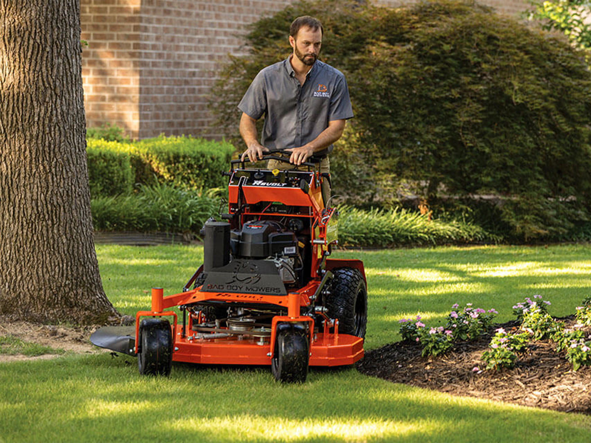 2024 Bad Boy Mowers Revolt SD 34 in. Kawasaki FS600 18.5 hp in Topeka, Kansas - Photo 16