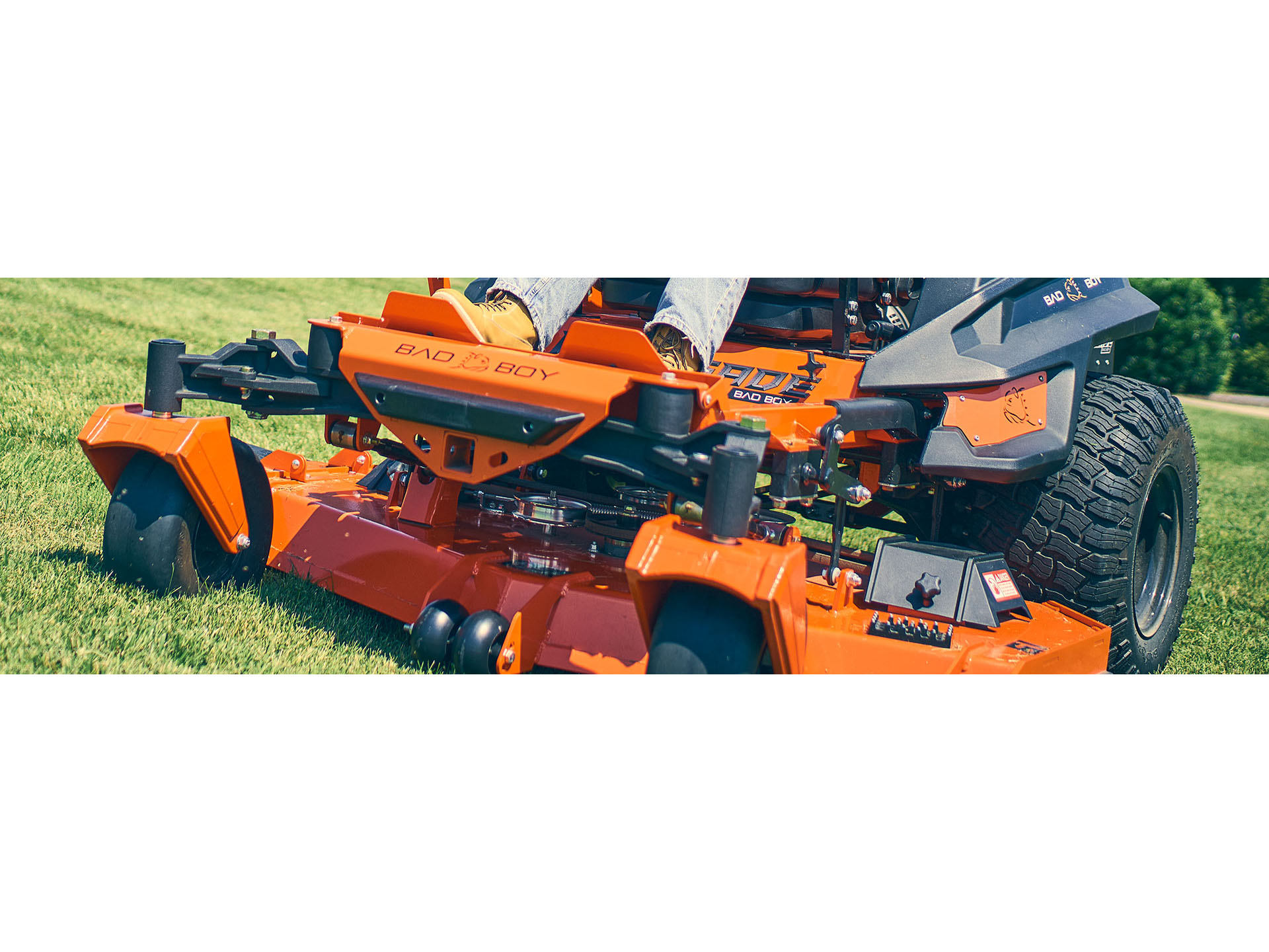 2025 Bad Boy Mowers Renegade Gas 72 in. Kohler EFI 38.5 hp in Topeka, Kansas - Photo 9