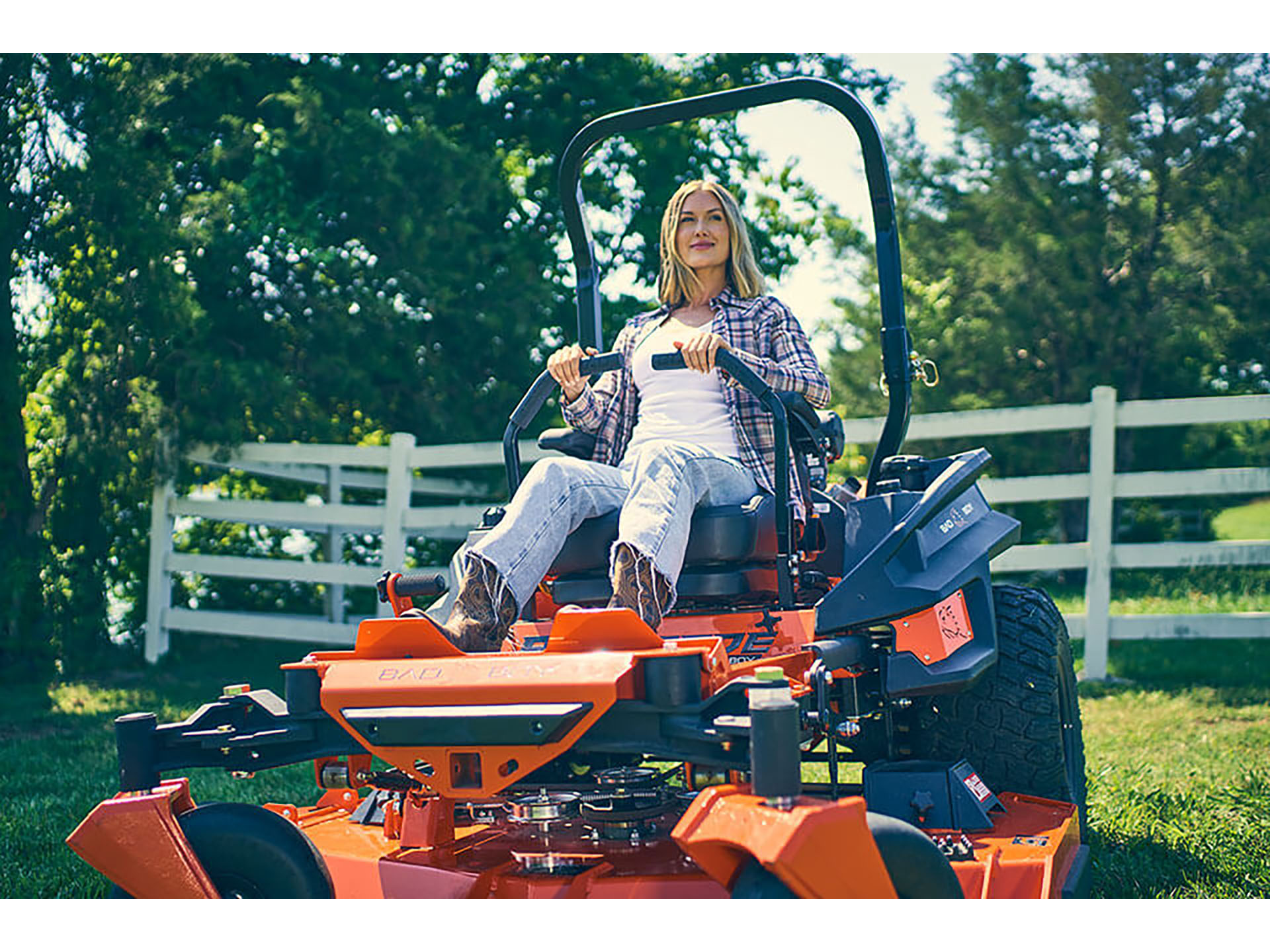 2025 Bad Boy Mowers Renegade Gas 72 in. Kohler EFI 38.5 hp in Topeka, Kansas - Photo 13