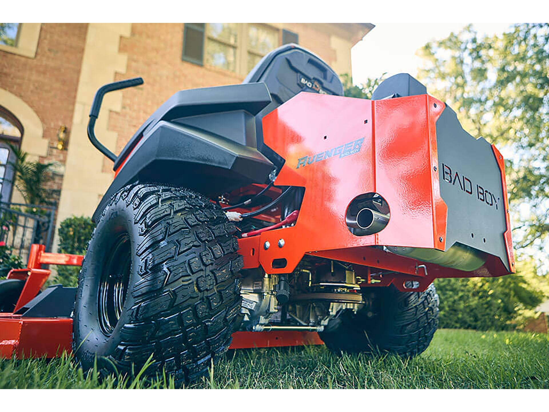 2025 Bad Boy Mowers ZT Avenger 60 in. Kawasaki FR691 23 hp in Topeka, Kansas - Photo 14