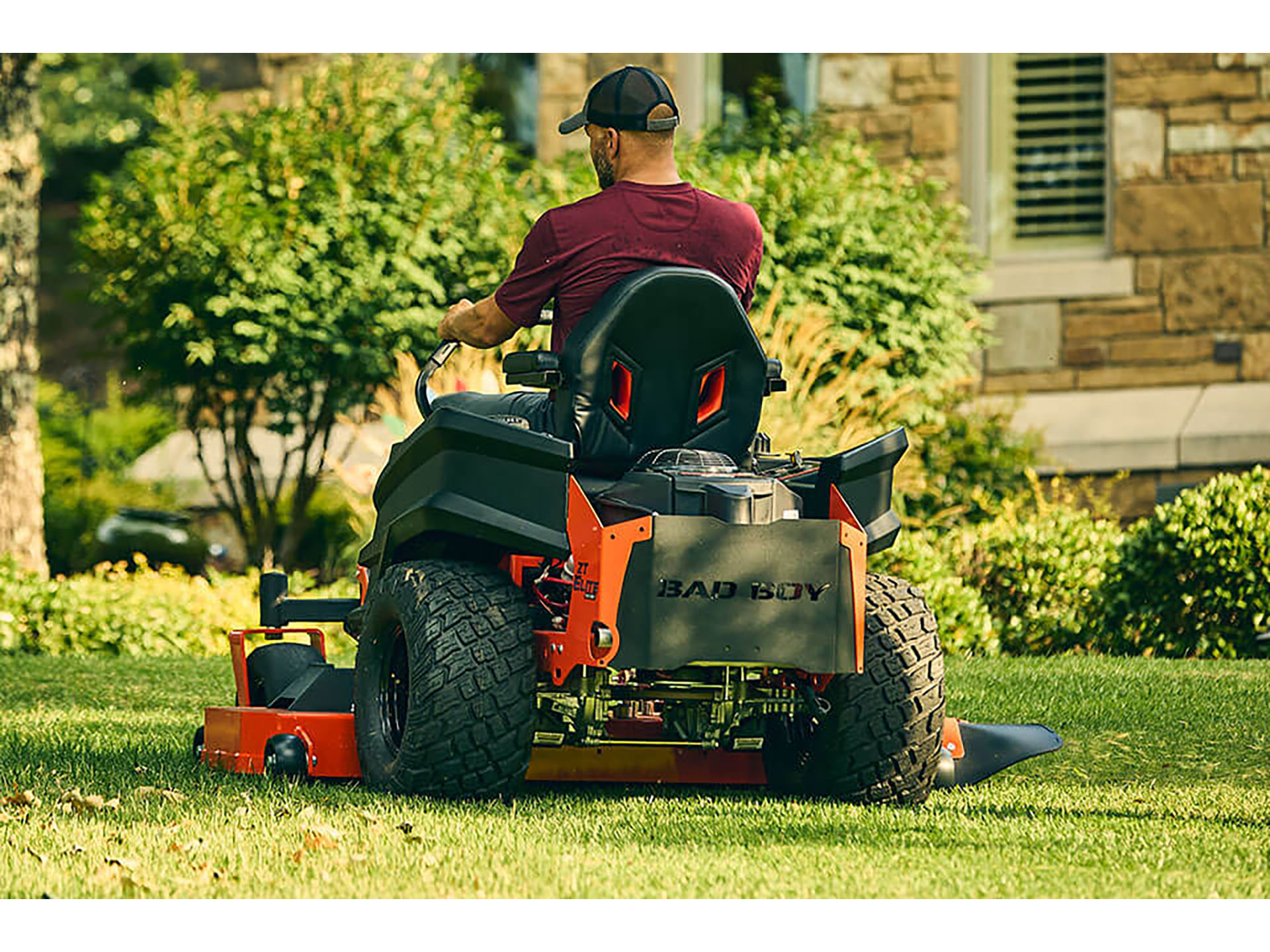 2025 Bad Boy Mowers ZT Elite 54 in. Kawasaki FR730 24 hp in Topeka, Kansas - Photo 15