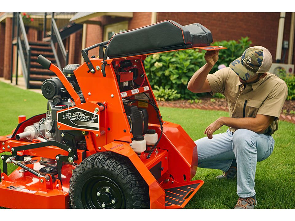 2025 Bad Boy Mowers Revolt 54 in. Kawasaki EVO781 EFI 31 hp in Topeka, Kansas - Photo 13
