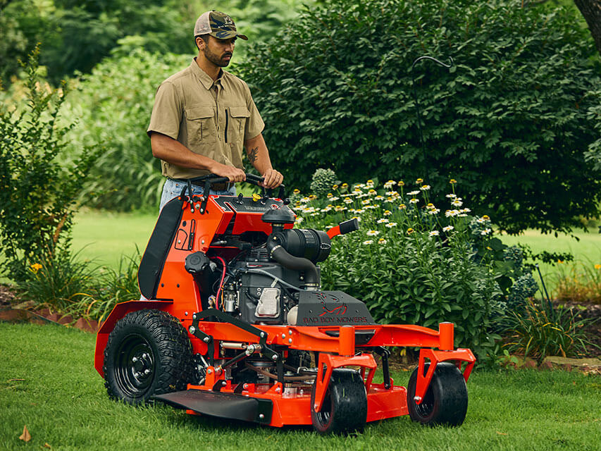 2025 Bad Boy Mowers Revolt 54 in. Kawasaki EVO781 EFI 31 hp in Topeka, Kansas - Photo 16