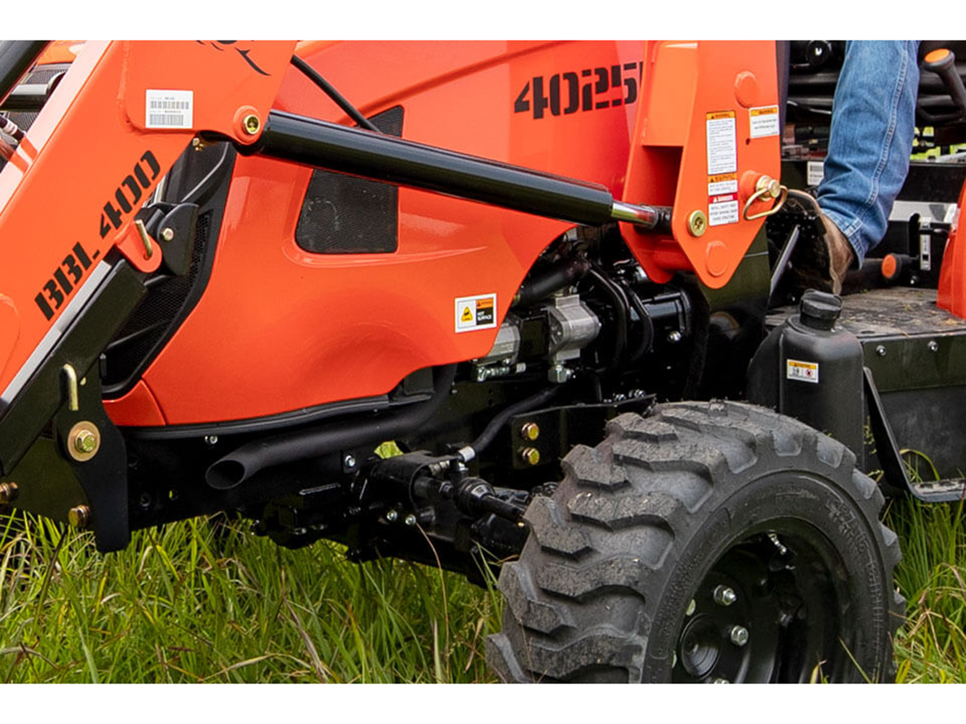 2025 Bad Boy Mowers 4025 with Loader in Gaylord, Michigan - Photo 3