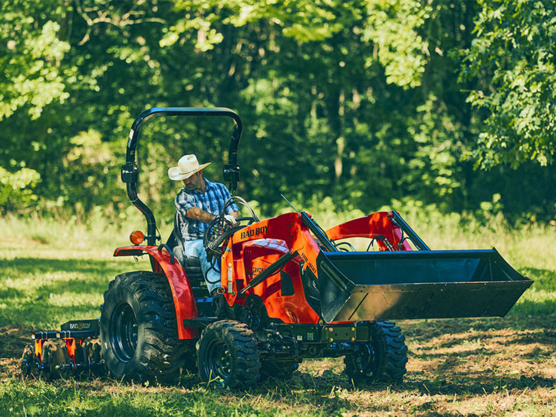 2025 Bad Boy Mowers 4025 with Loader & Backhoe in Marionville, Missouri - Photo 11